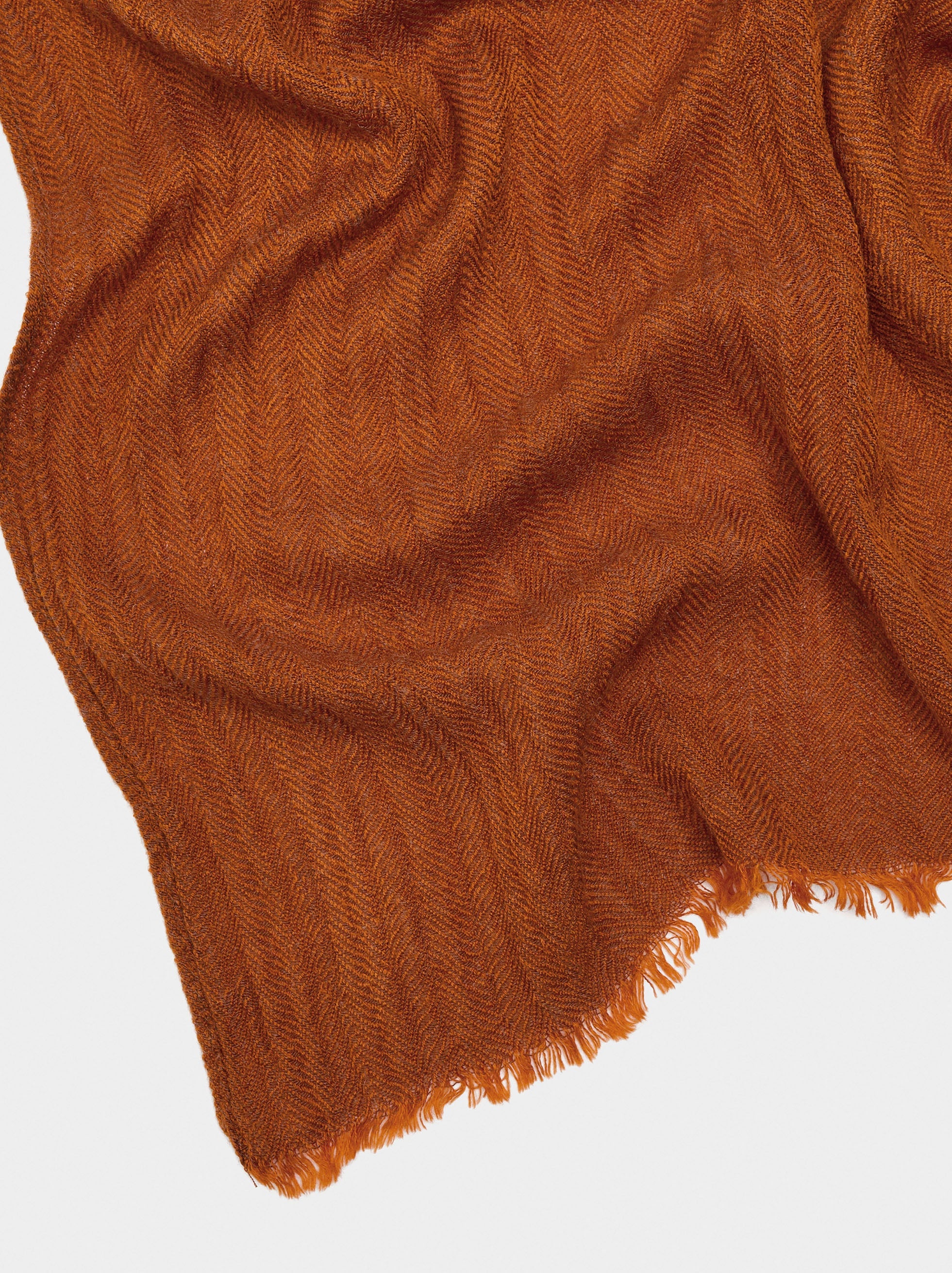 Pashmina Lisa Deshilachada
