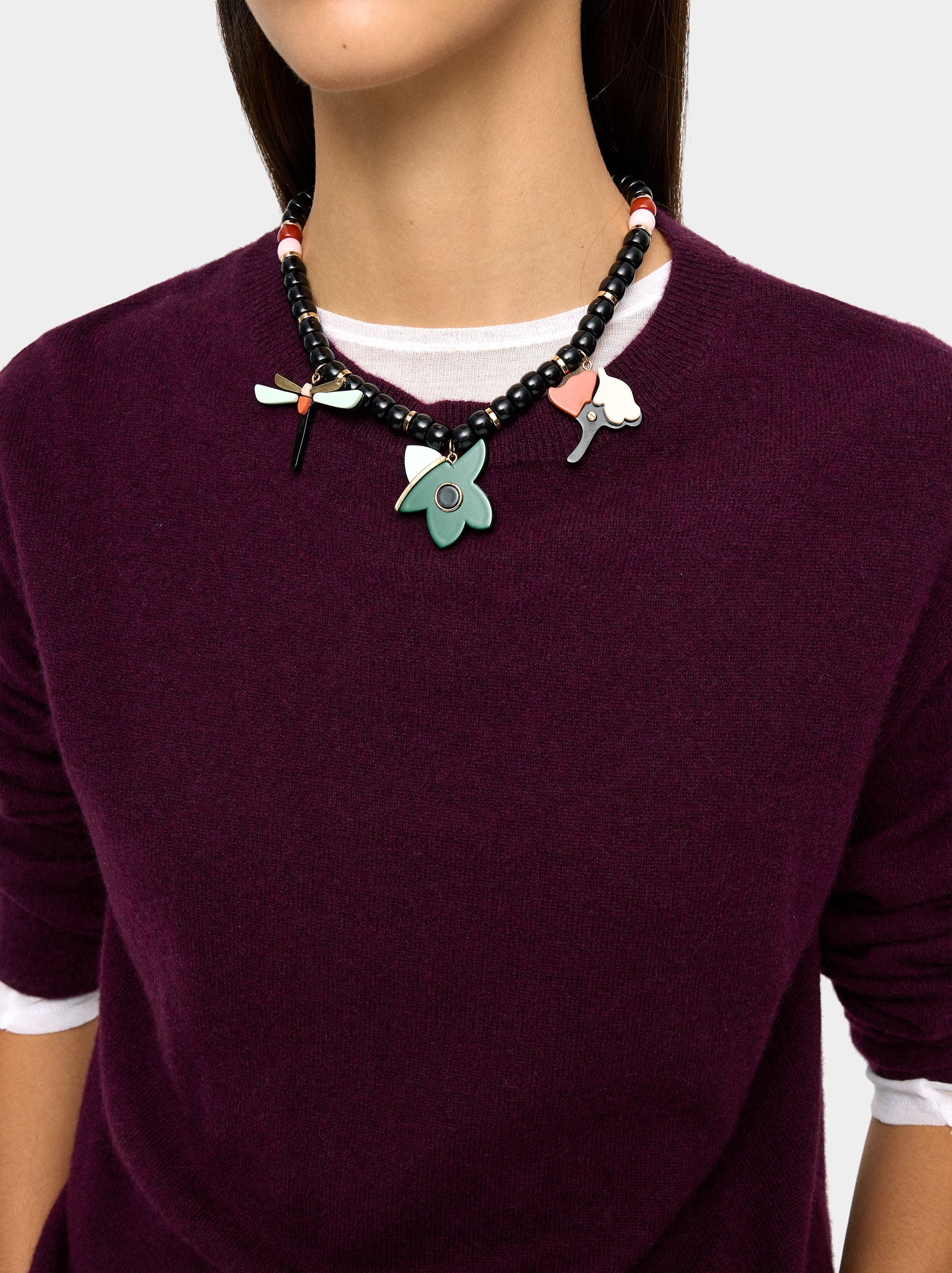 Collar De Cuentas Con Colgantes De Resina