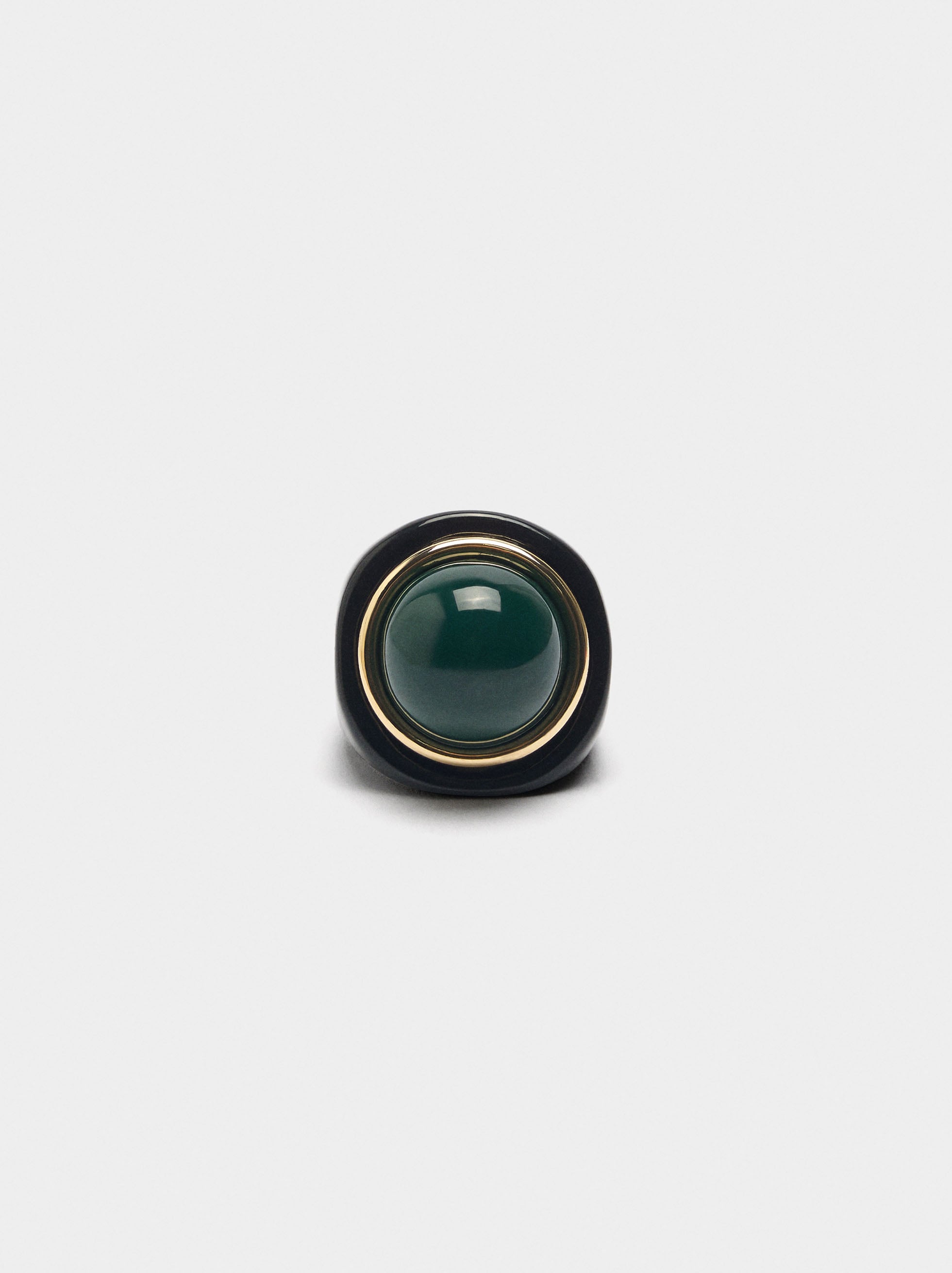 Anillo De Resina Con Esfera