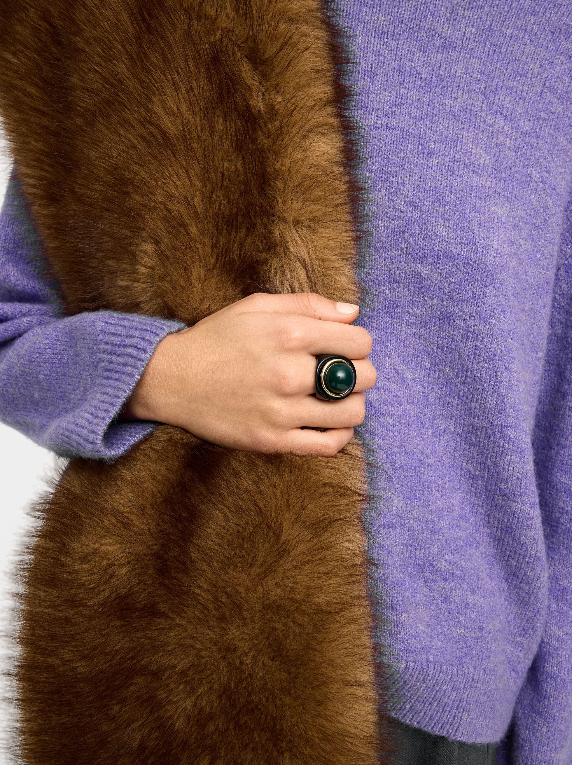 Anillo De Resina Con Esfera