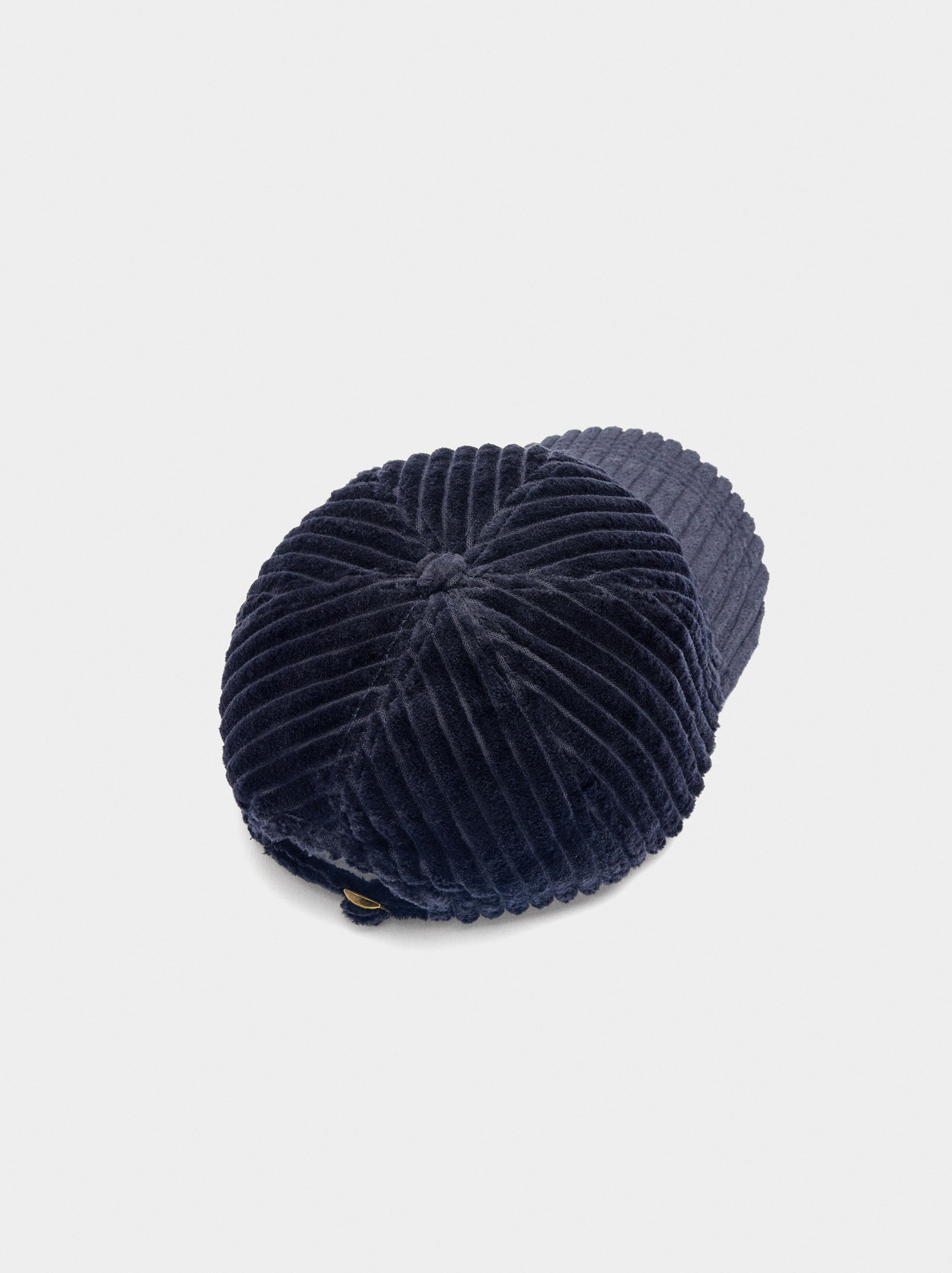 Gorra De Canalada De Terciopelo