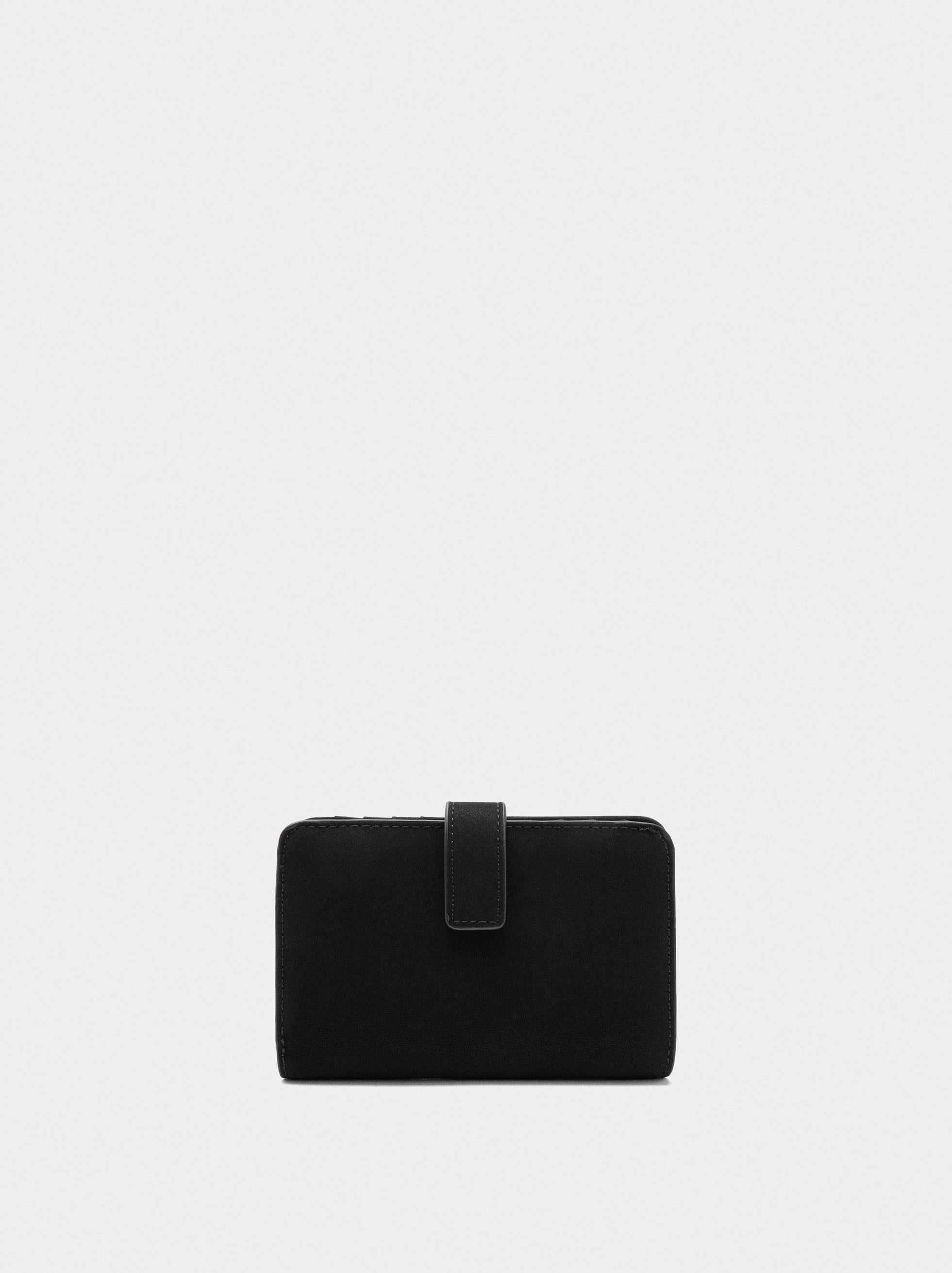 Cartera Lisa Con Textura Suave M