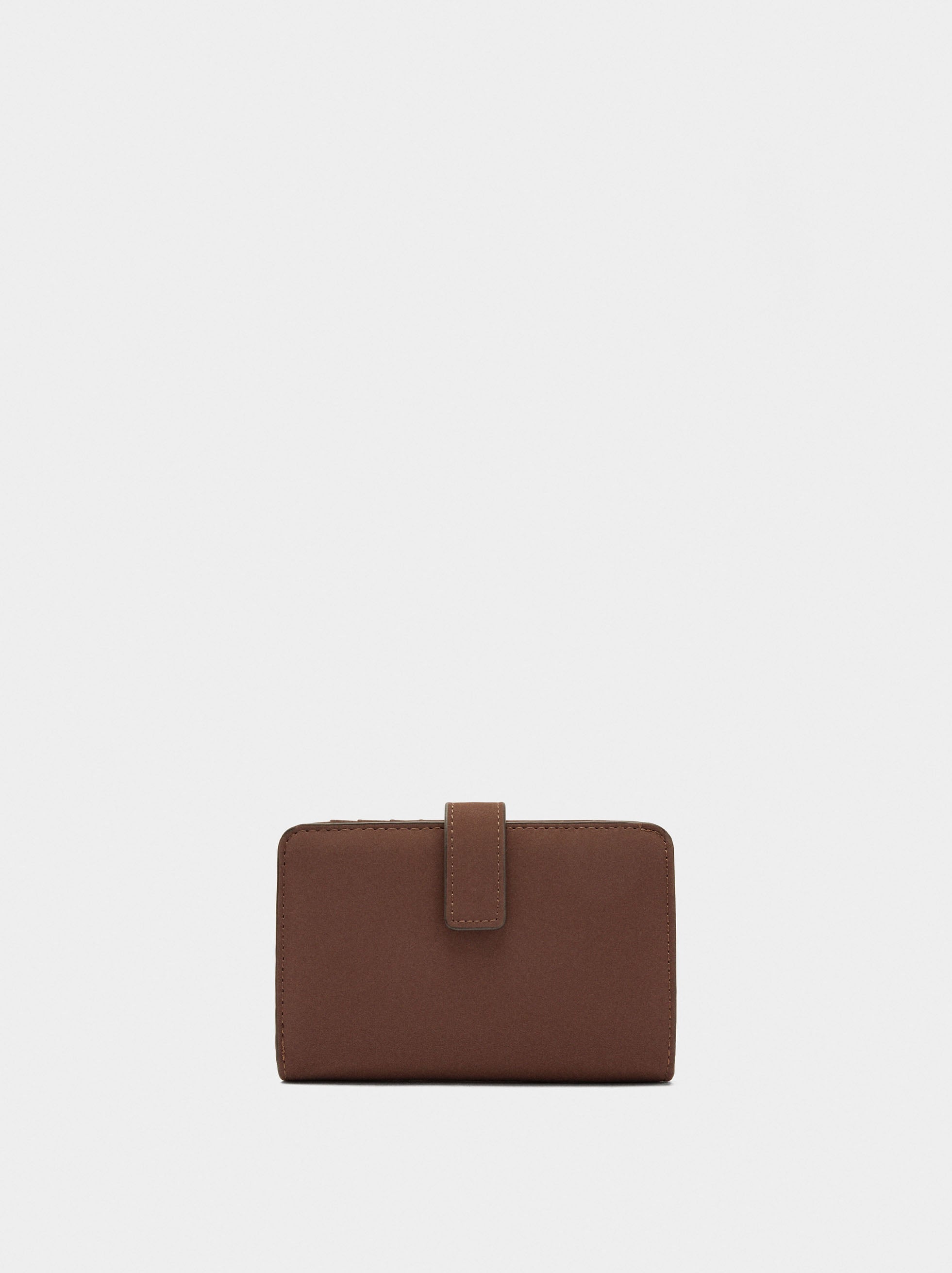 Cartera Lisa Con Textura Suave M