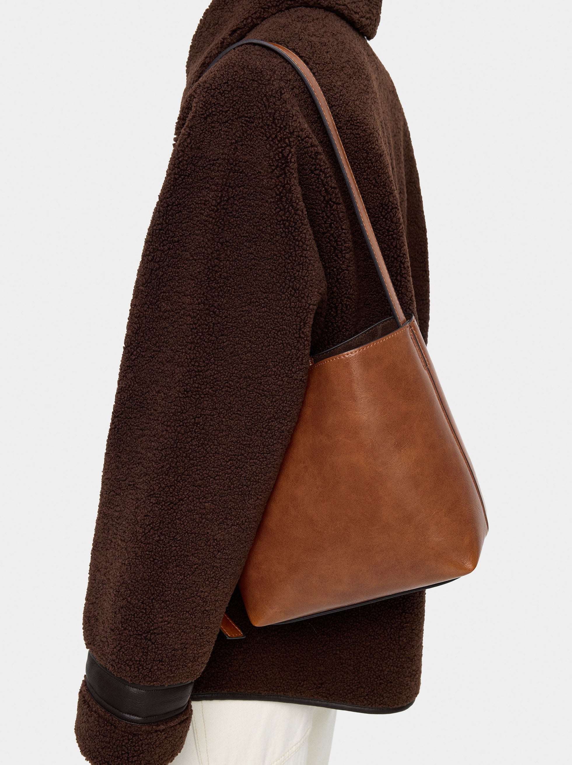 Bolso De Hombro Efecto Craquelado