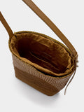 Bolso De Hombro Con Piel Trenzada