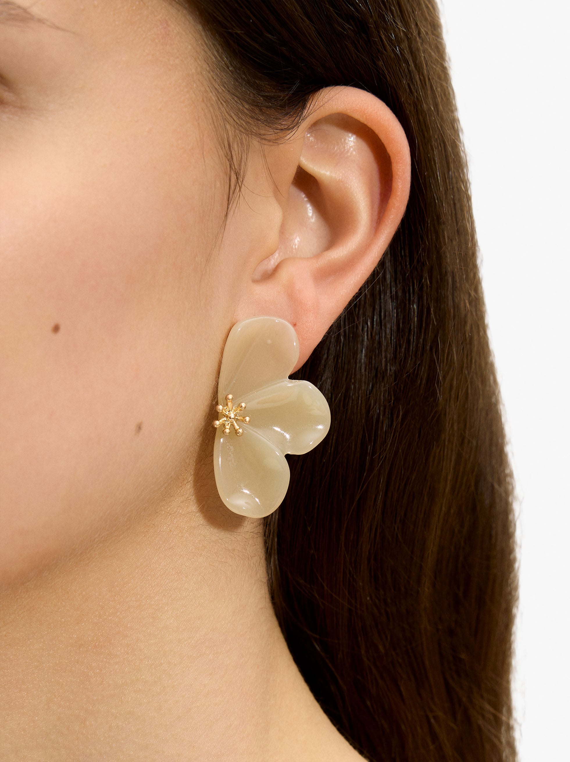 Pendientes Media Flor De Resina