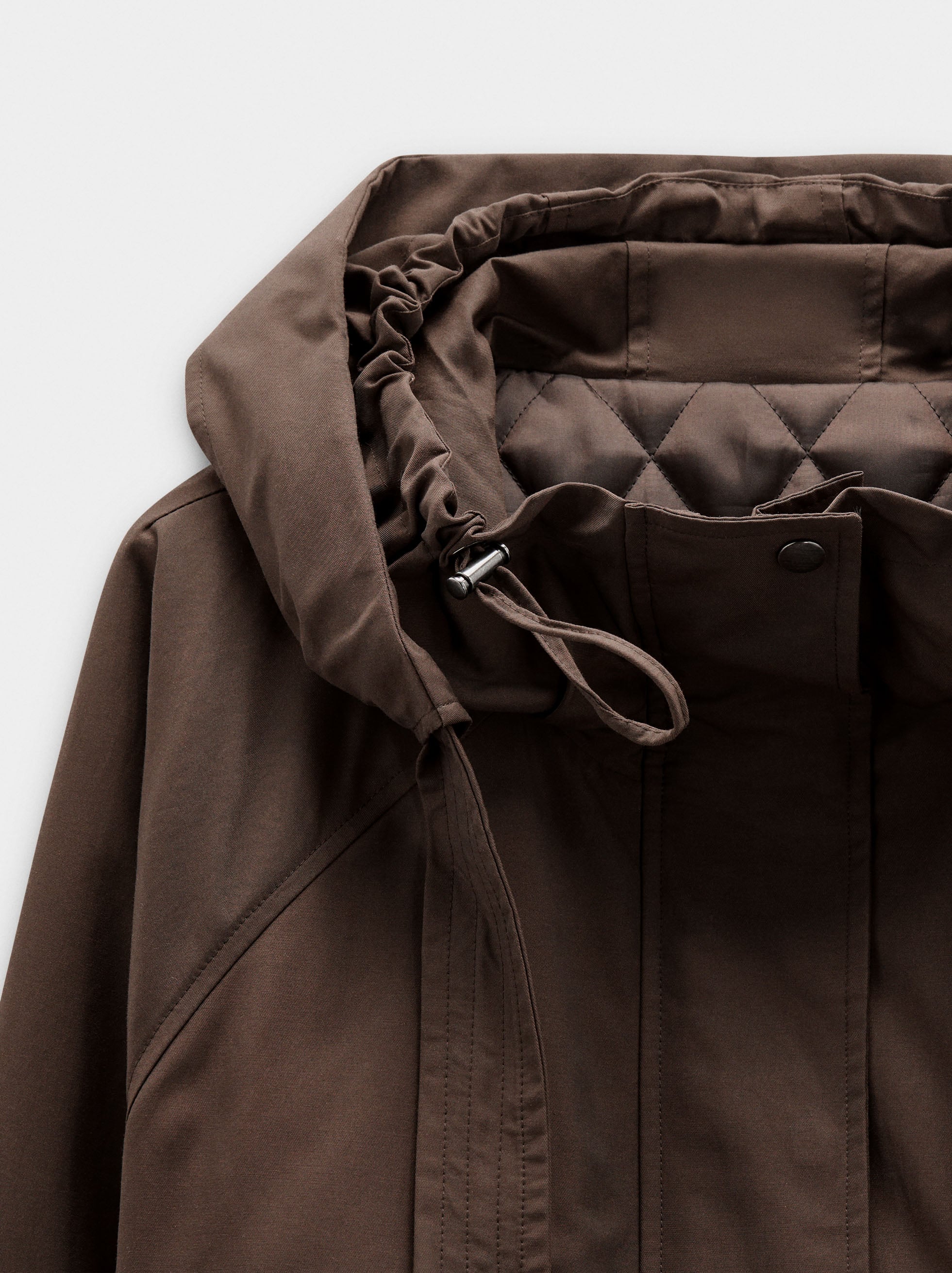Chaqueta Con Capucha Water Repellent