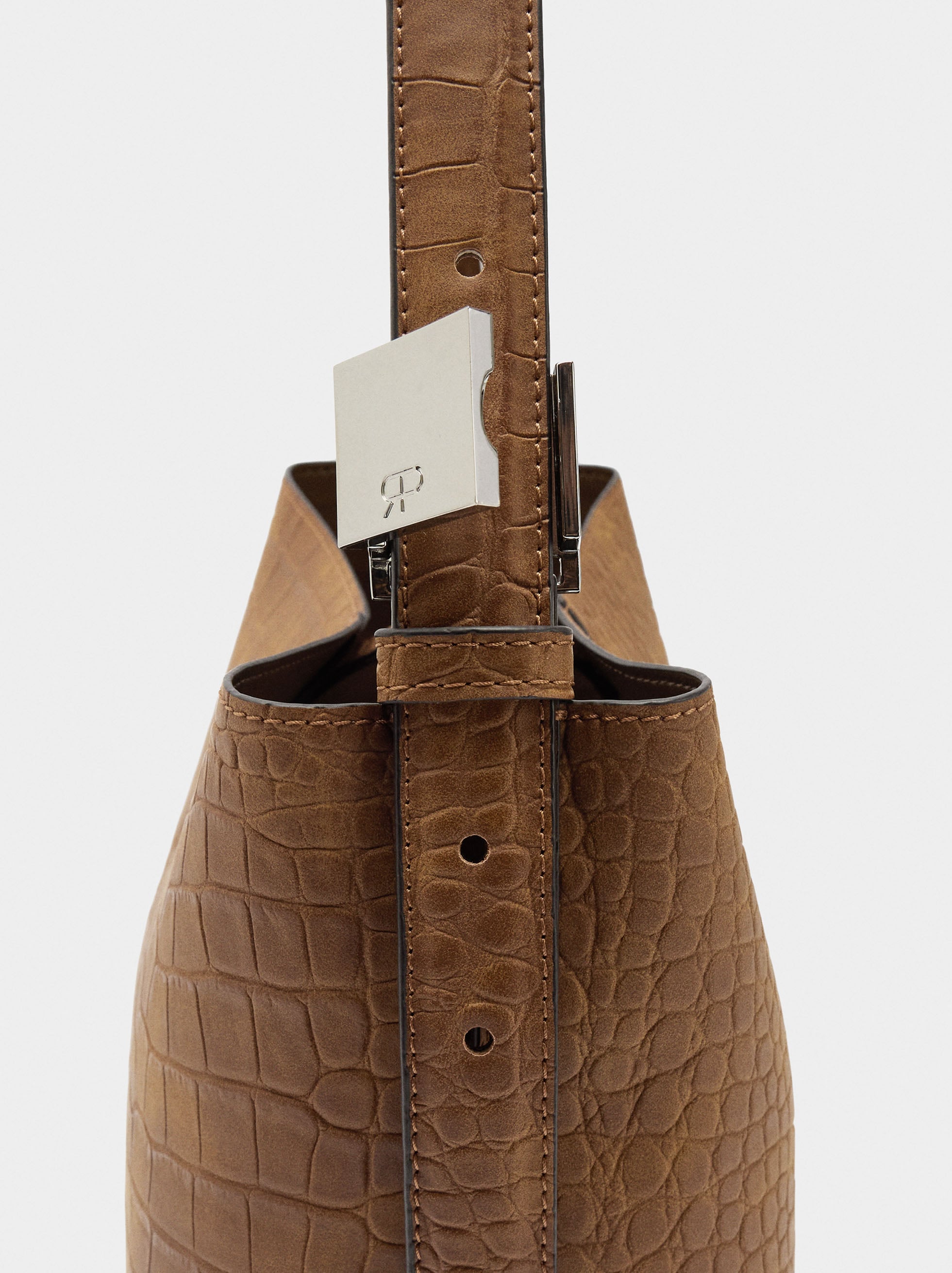 Bolso De Hombro Con Grabado Animal