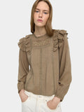Blusa Con Bordados Y Volantes