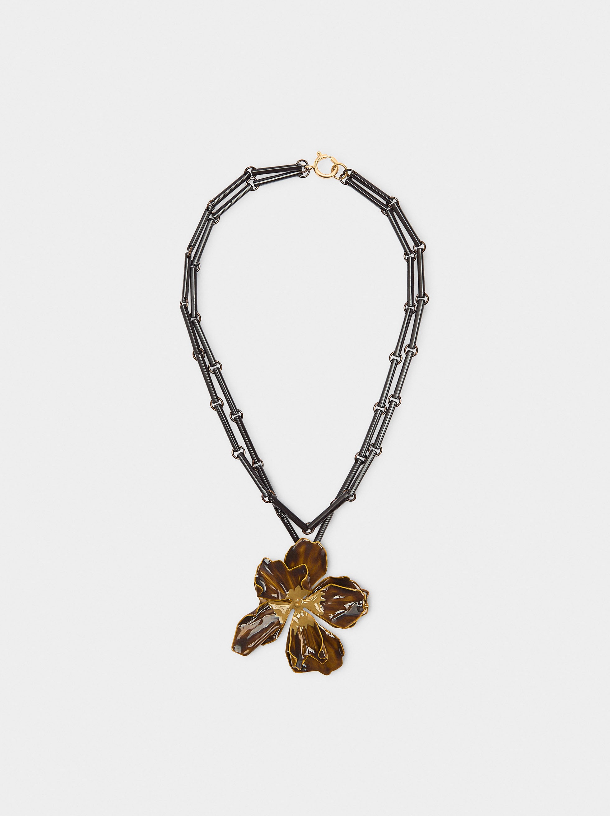 Collar Corto Doble Con Flor