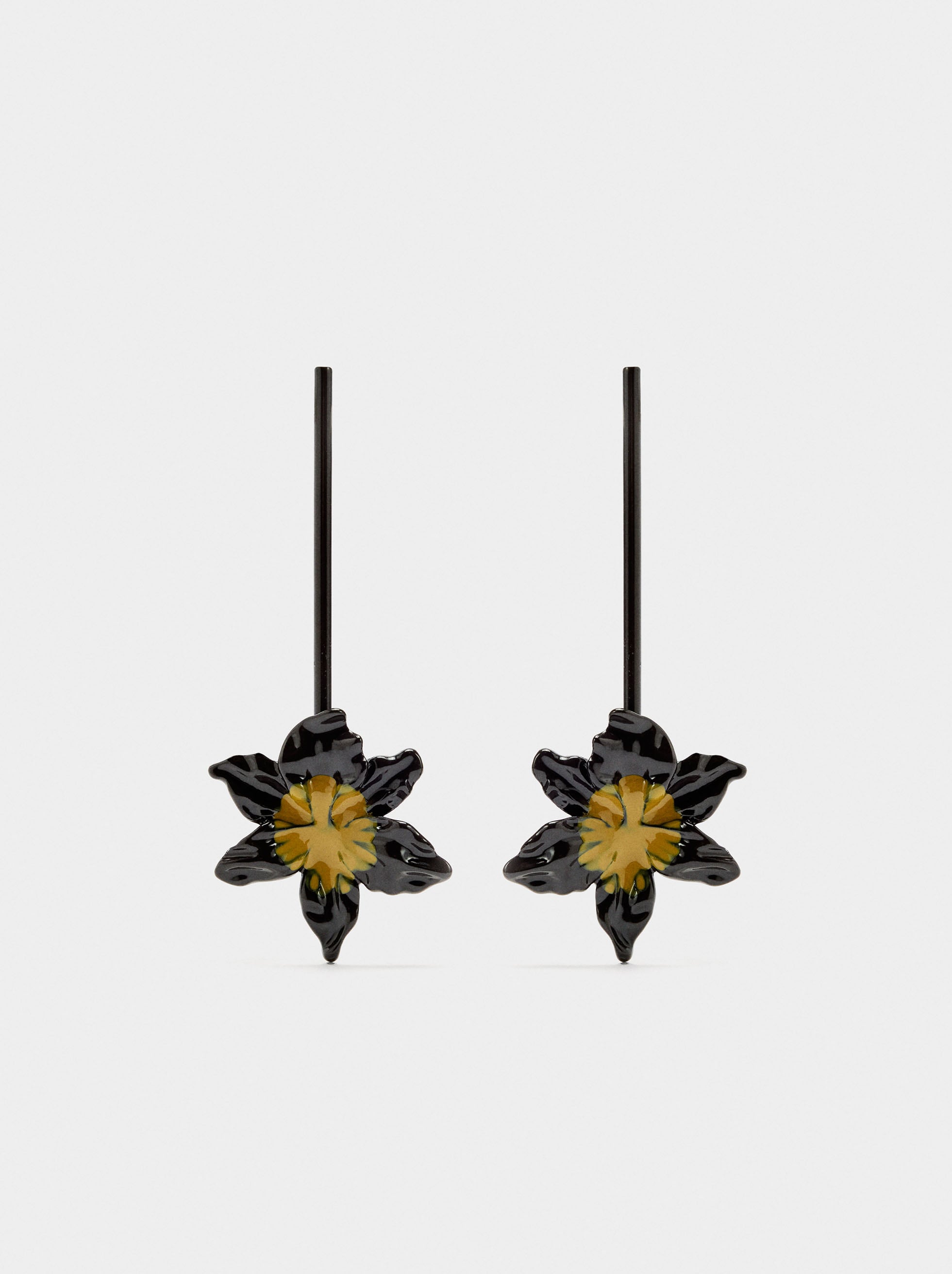 Pendientes De Barra Con Flor