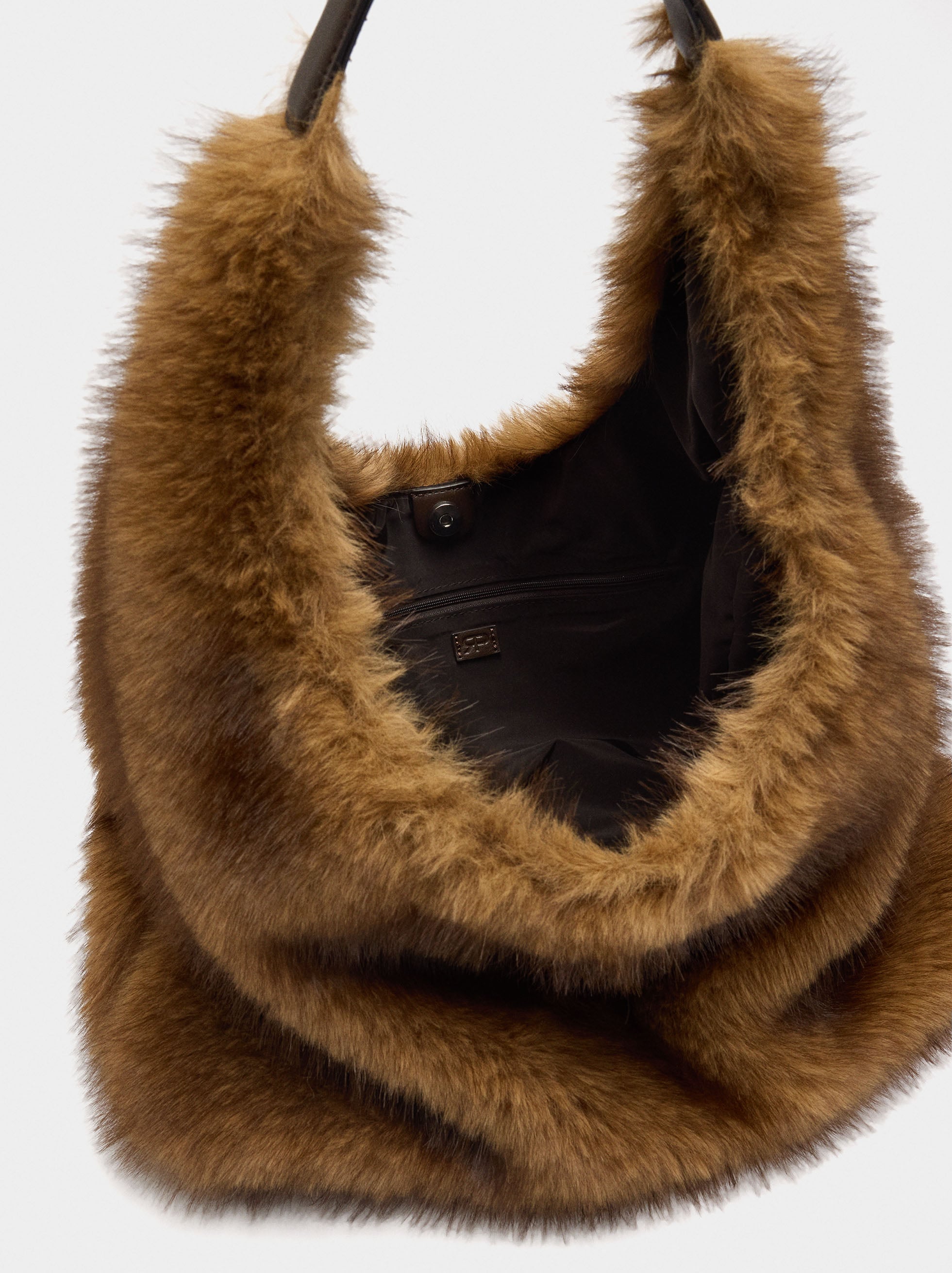 Bolso Hobo Efecto Pelo