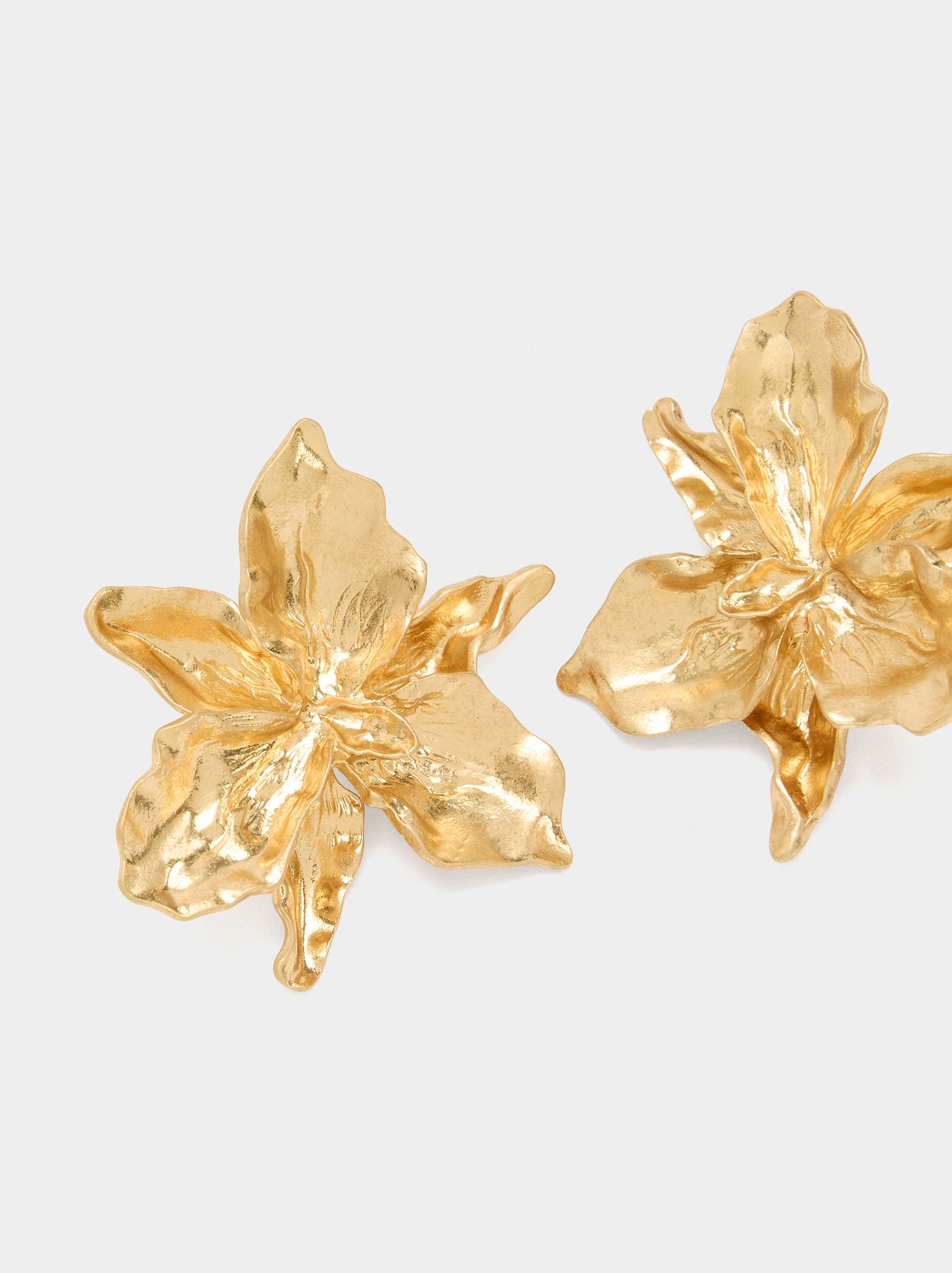 Pendientes Maxi Flor Con Relieve