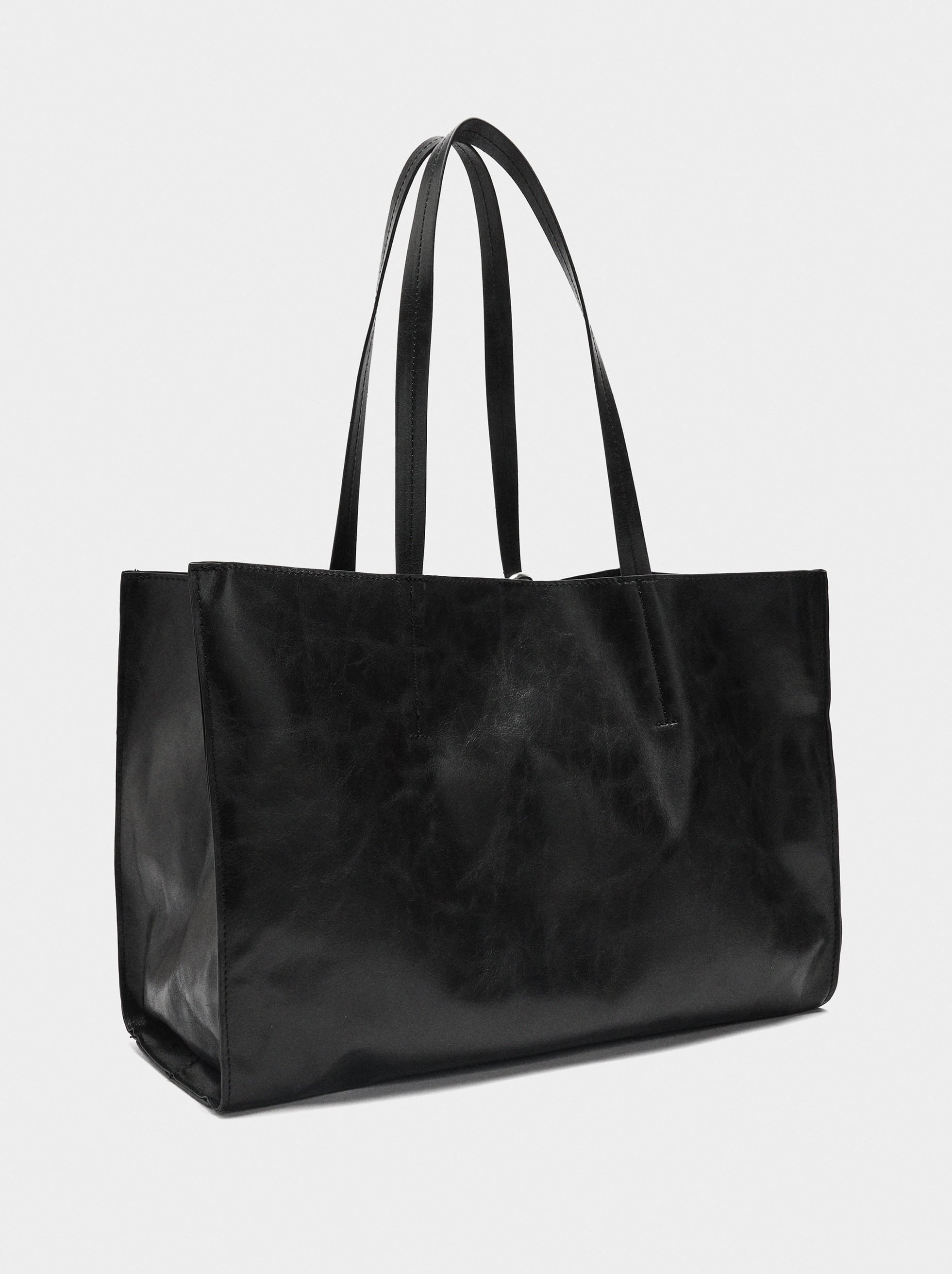 Bolso Shopper Con Colgante