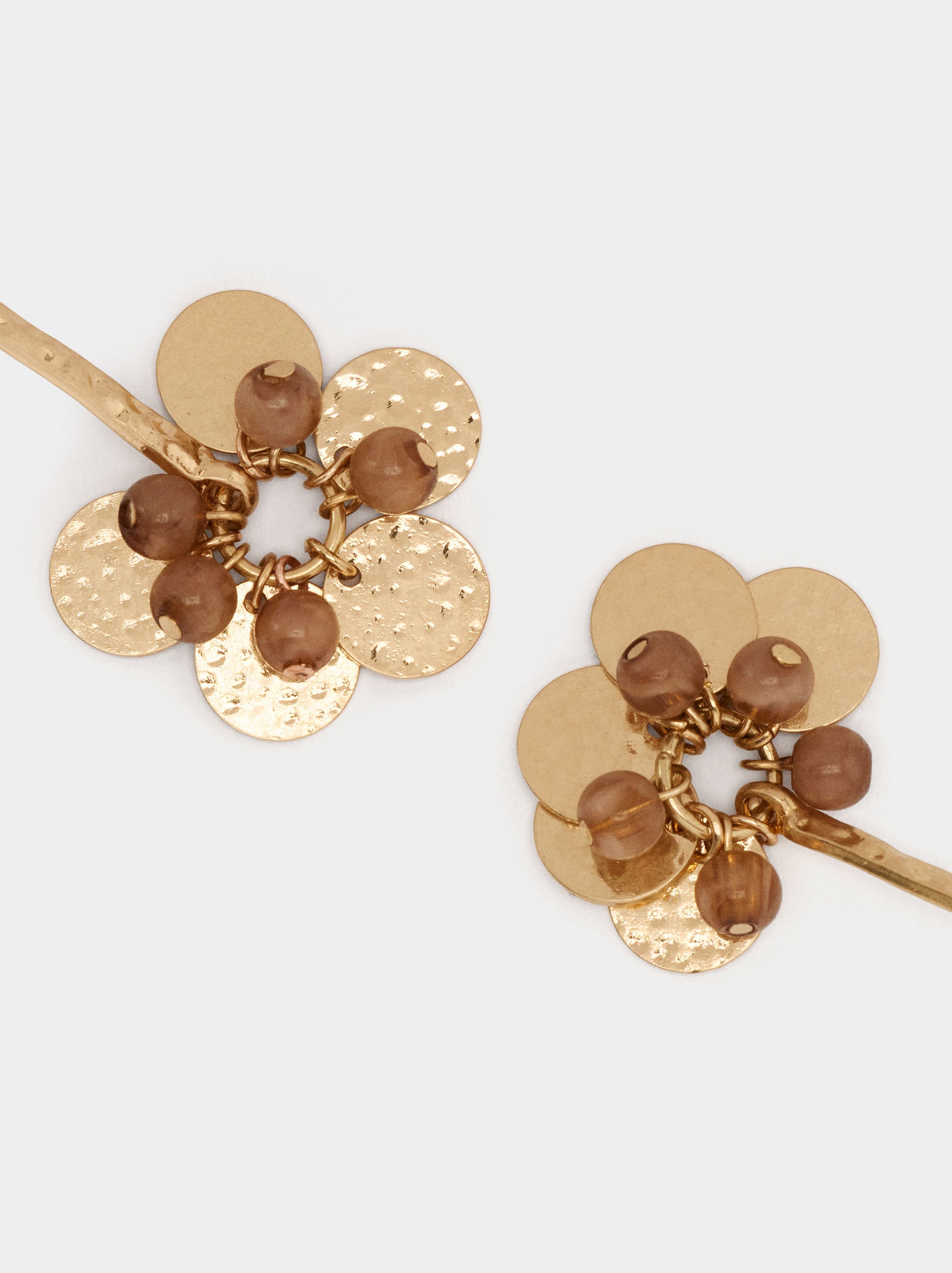 Pendientes Barra Con Mini Medallas Y Cuentas