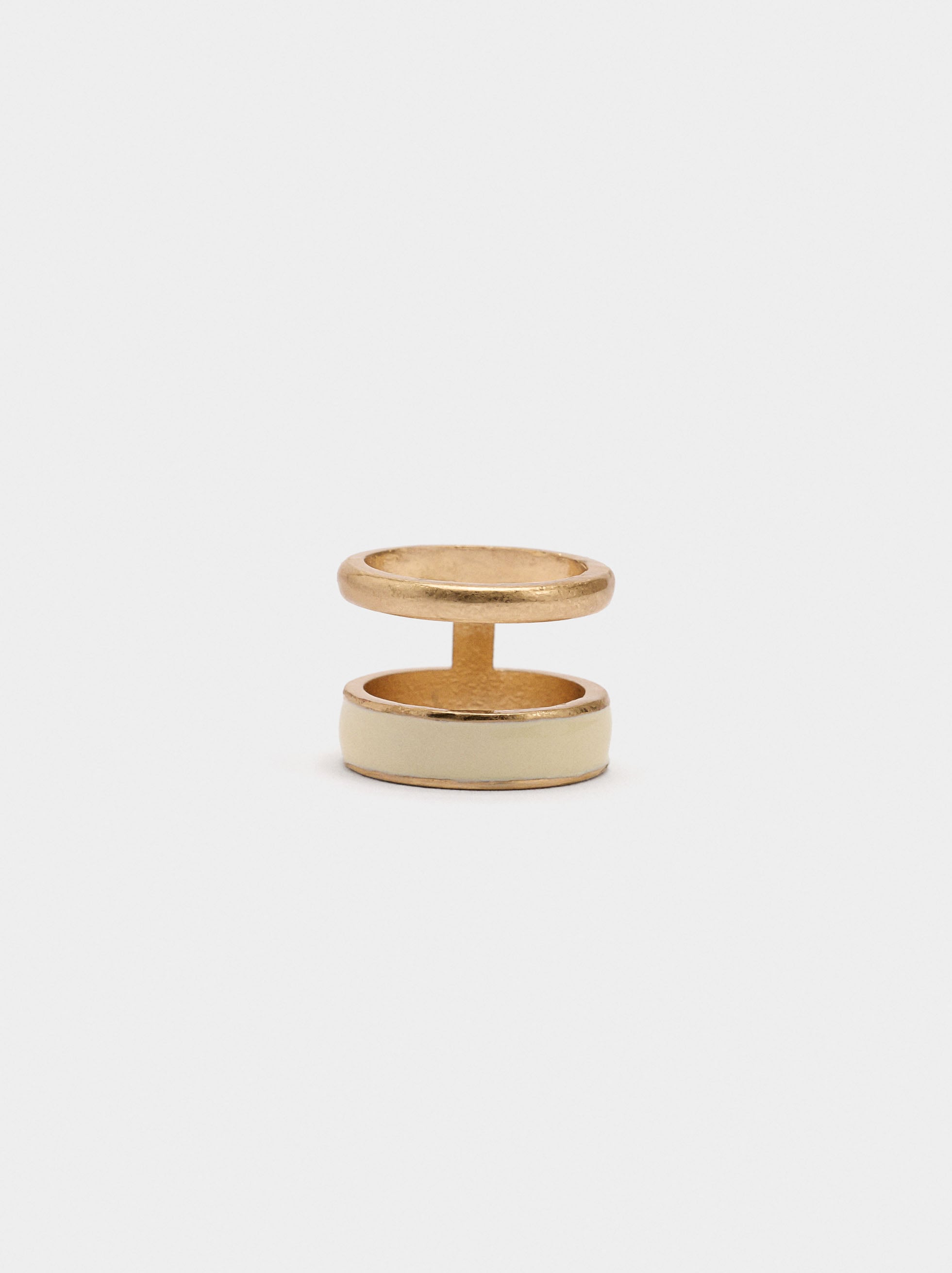 Anillo Doble Con Esmalte