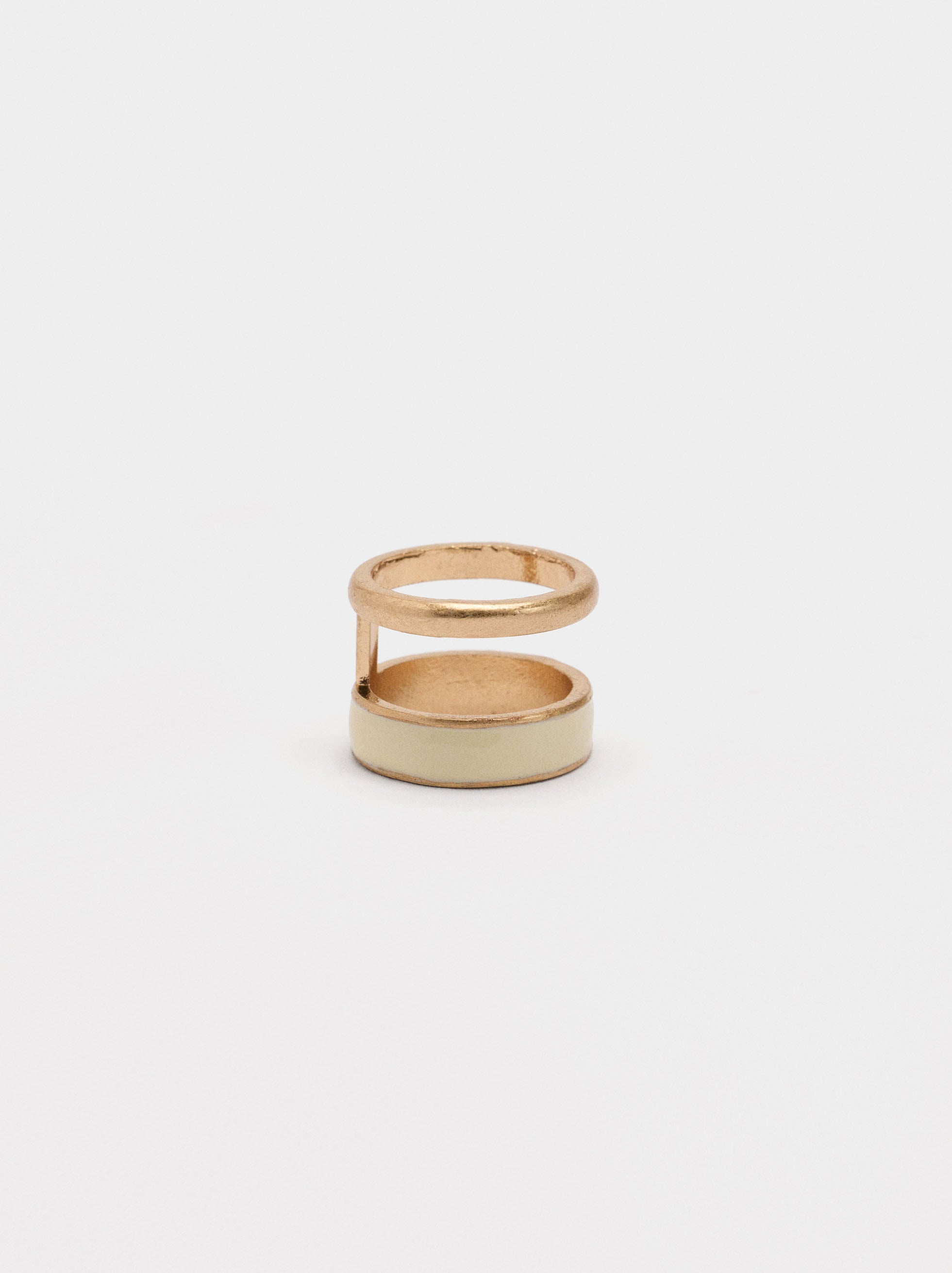 Anillo Doble Con Esmalte