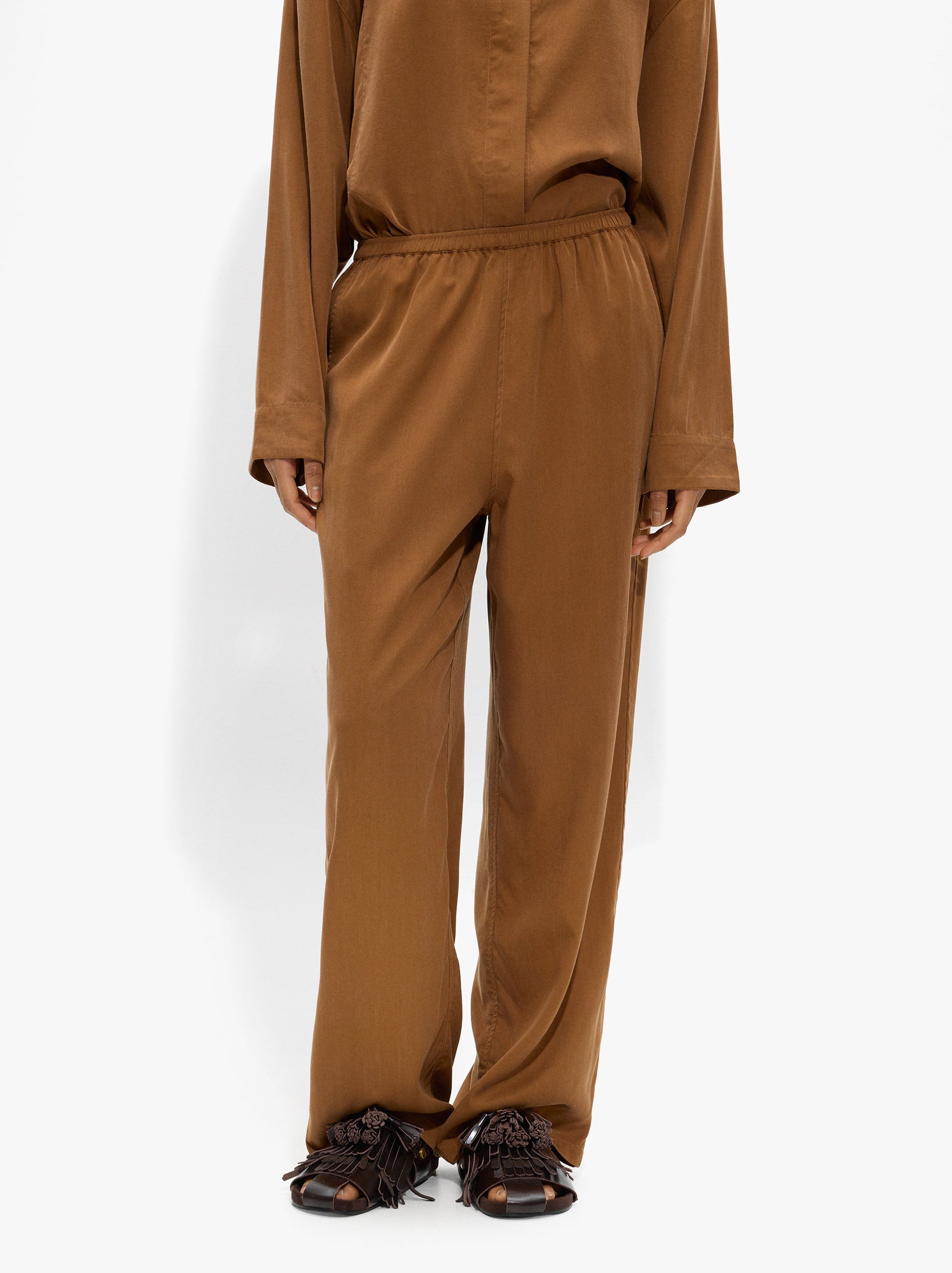 Pantalón Liso 100% Lyocell
