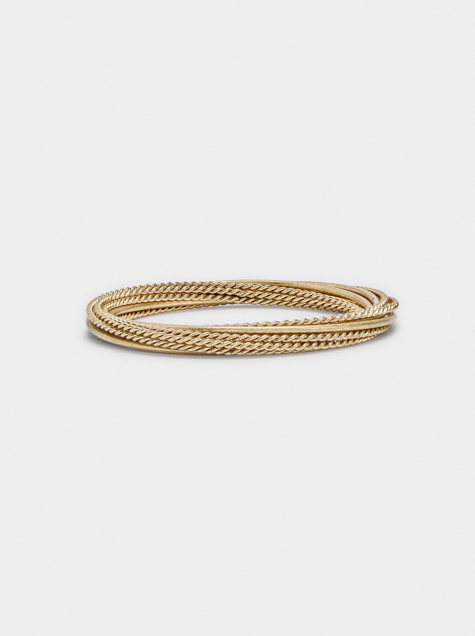 Set De Pulseras Lisas Y Entrelazadas
