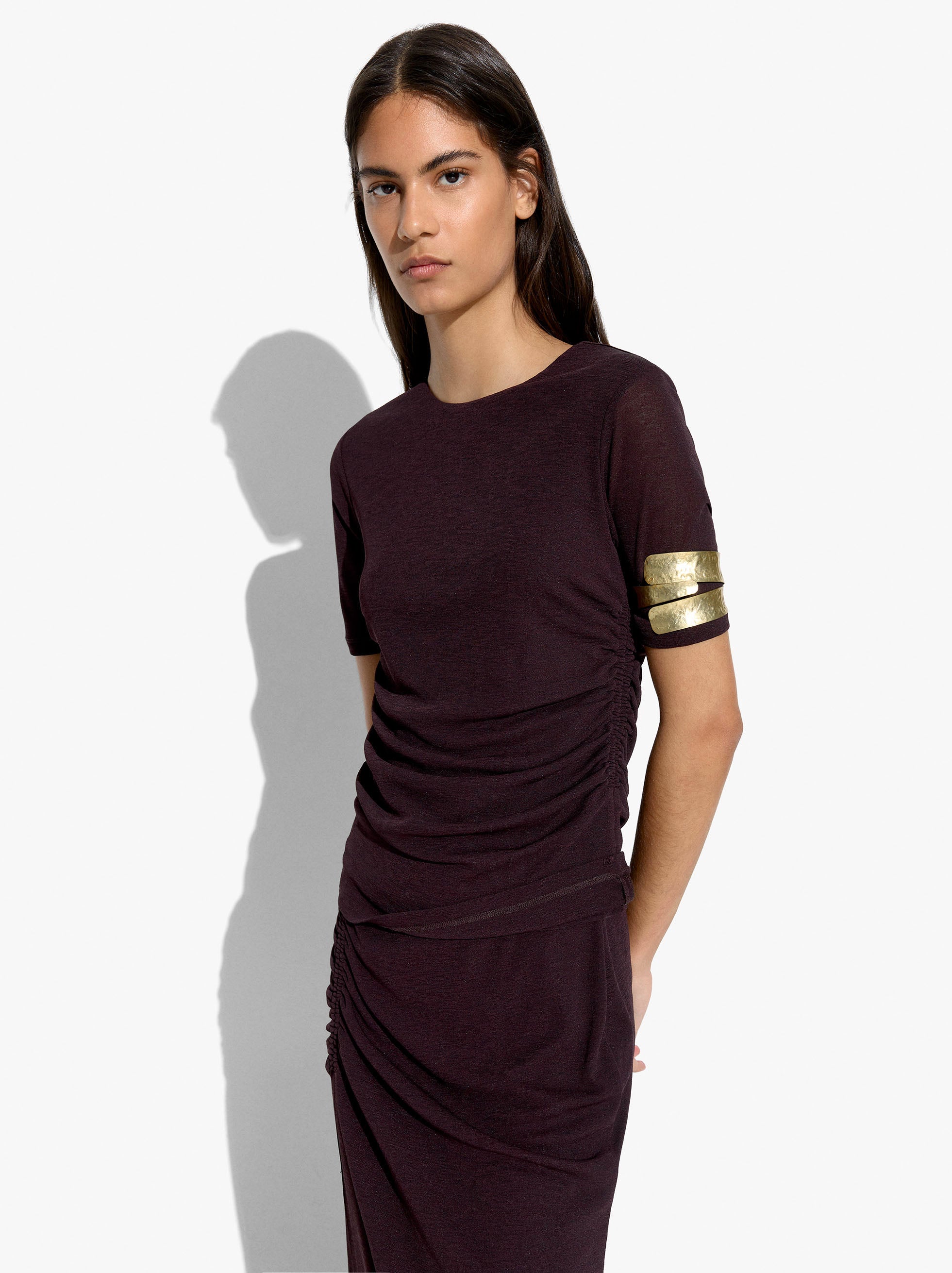 Blusa Lisa Con Fruncidos