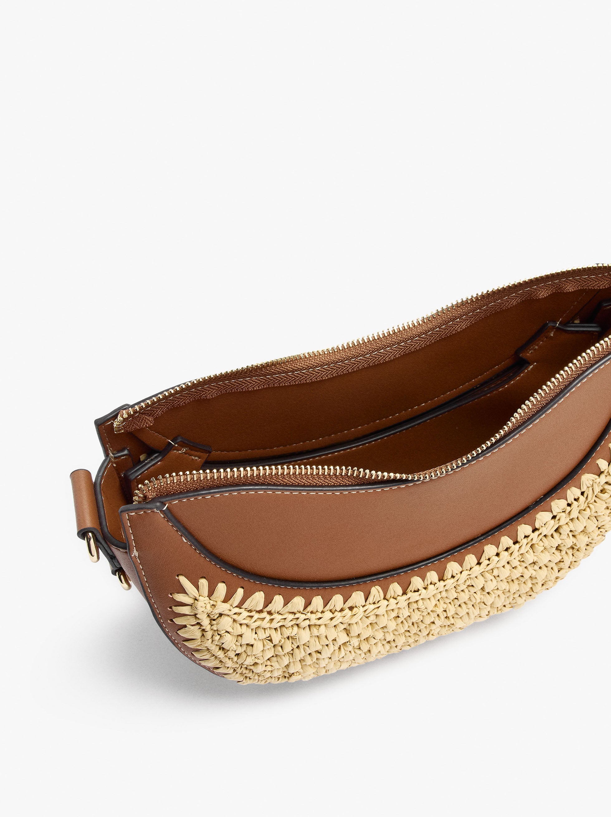 Bolso De Mano Con Detalle Efecto Rafia
