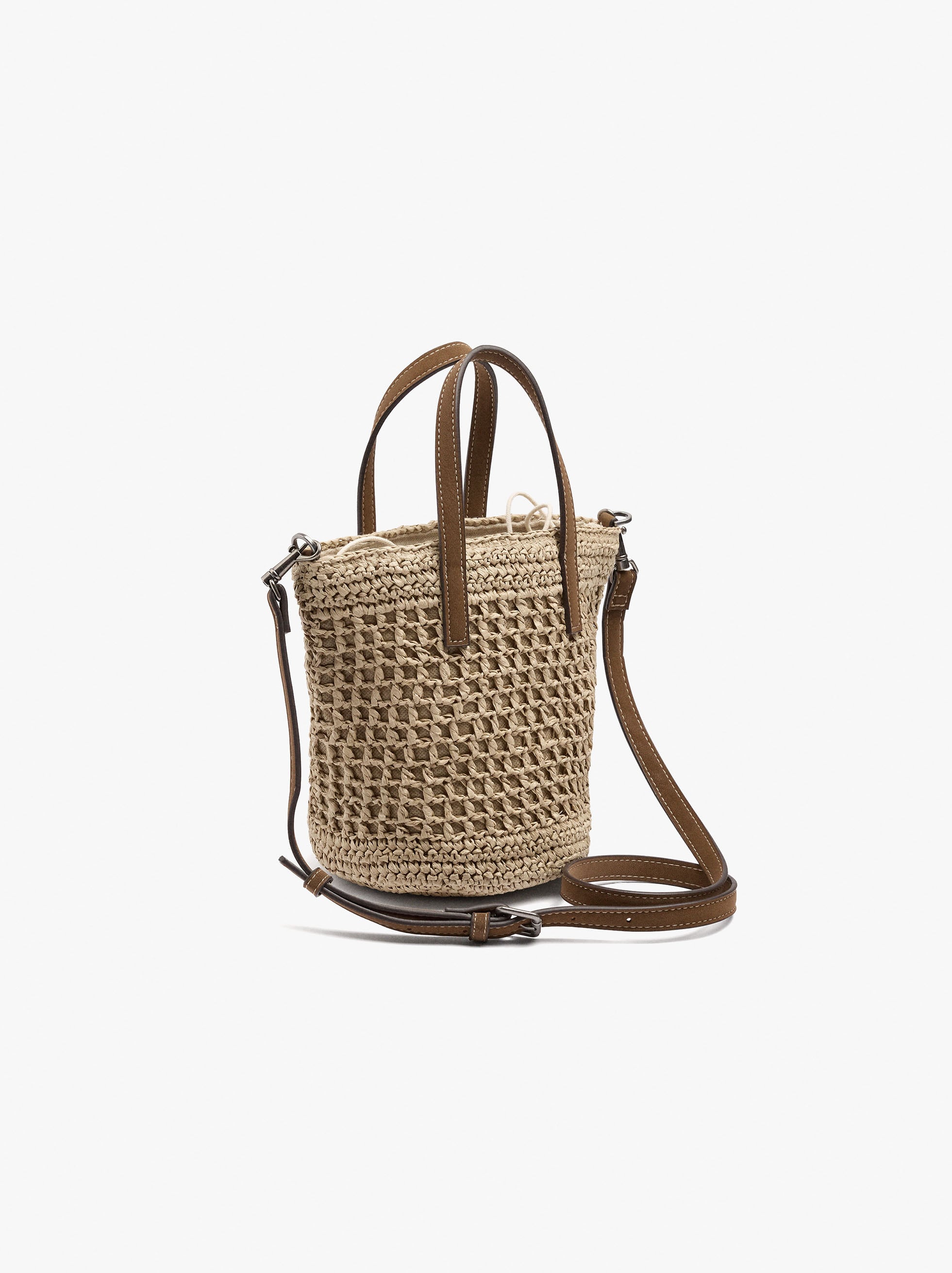 Bolso Bombonera Efecto Rafia Con Pendiente