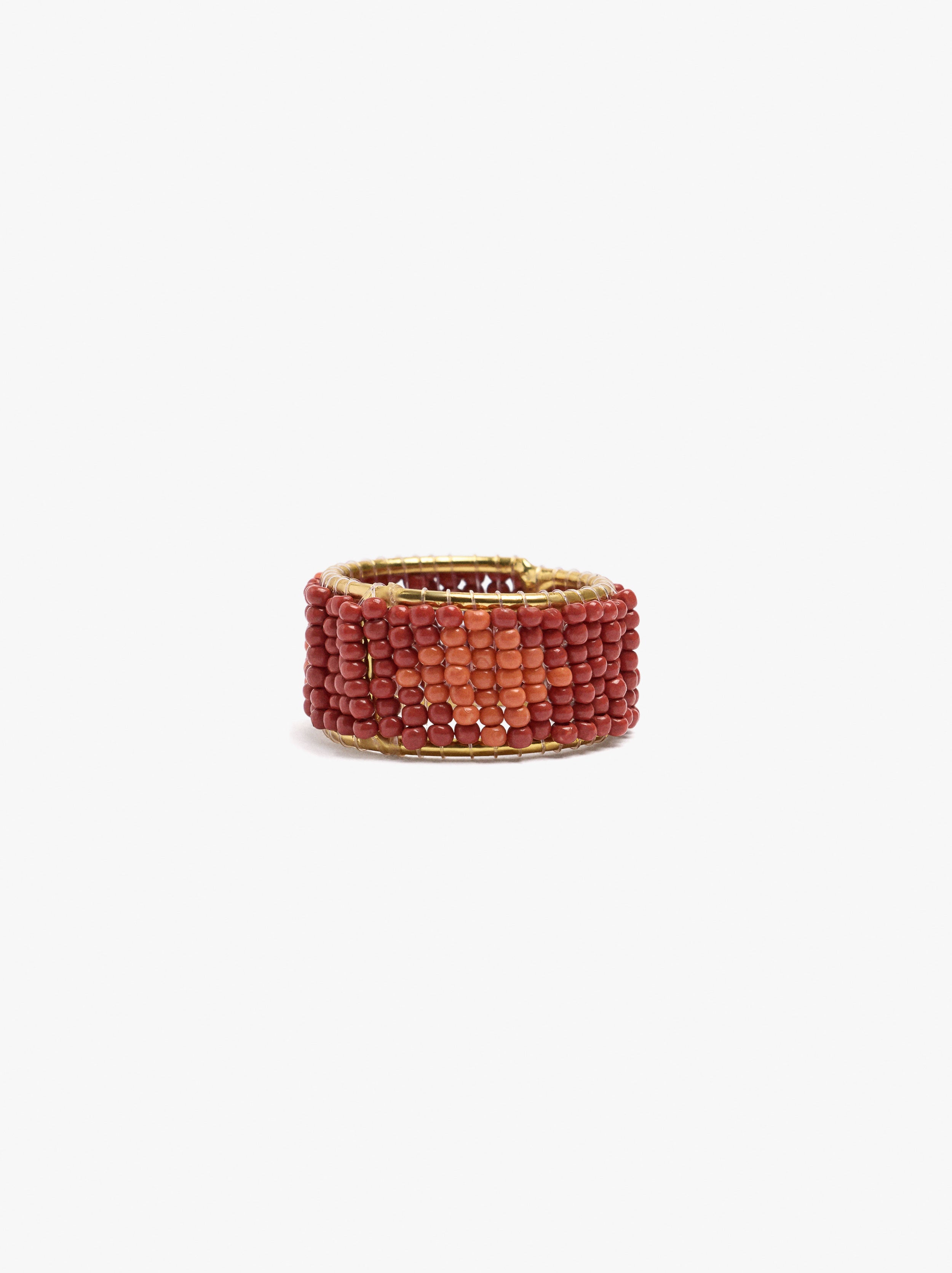 Anillo Almara