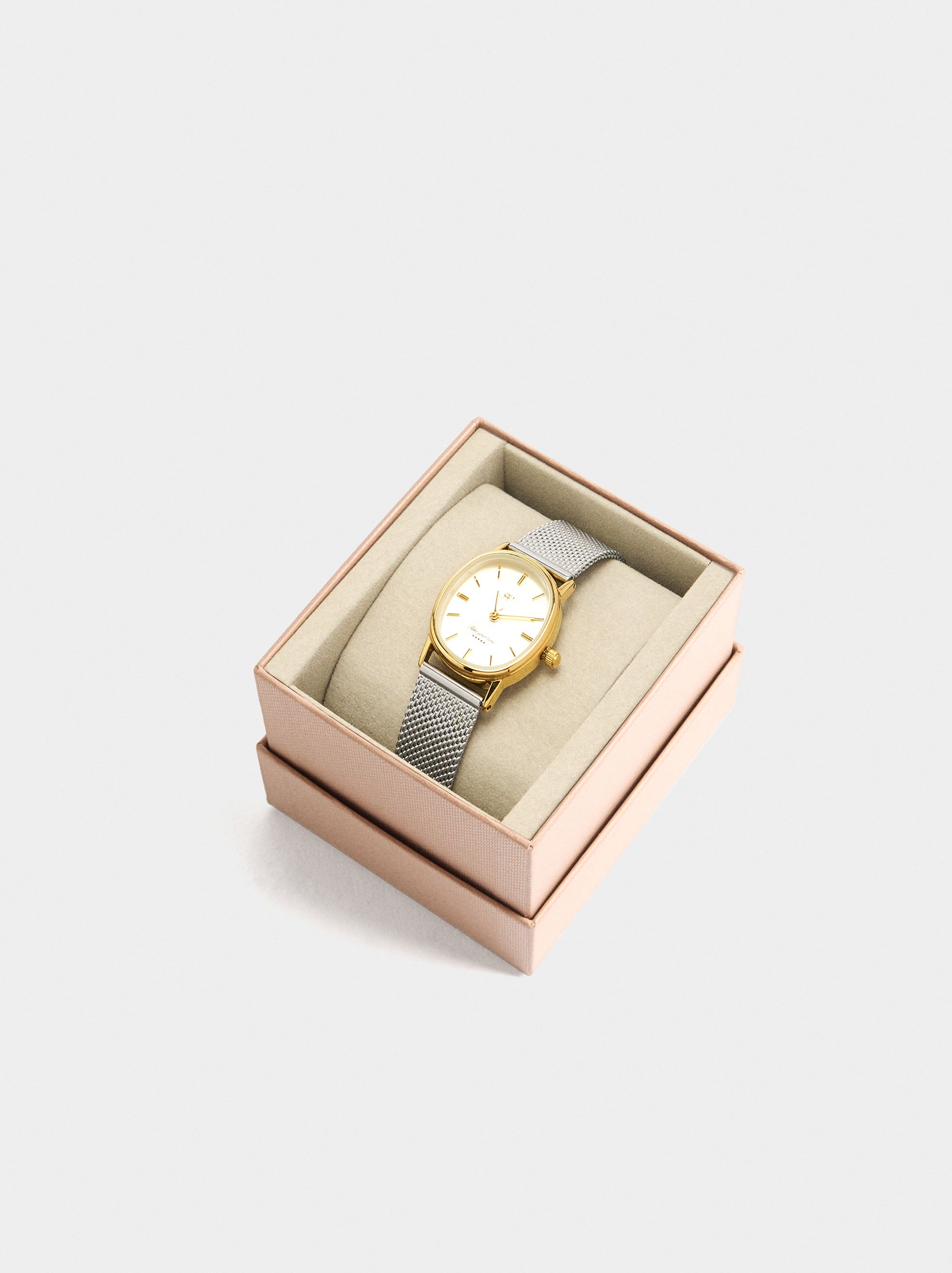 Reloj Oval Bicolor Con Punto Metálico De Acero Inoxidable