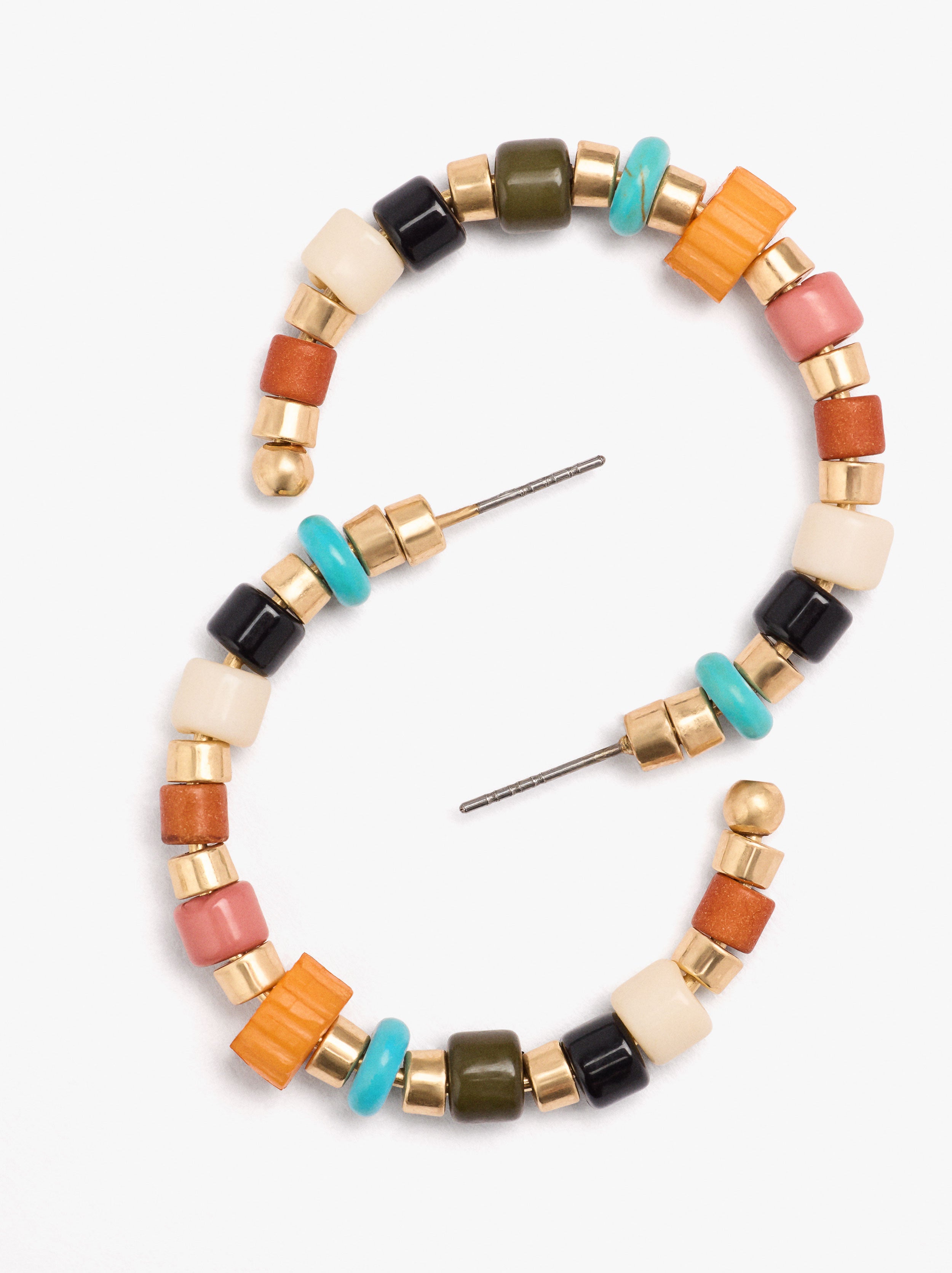 Aros Abiertos Con Abalorios Multicolor