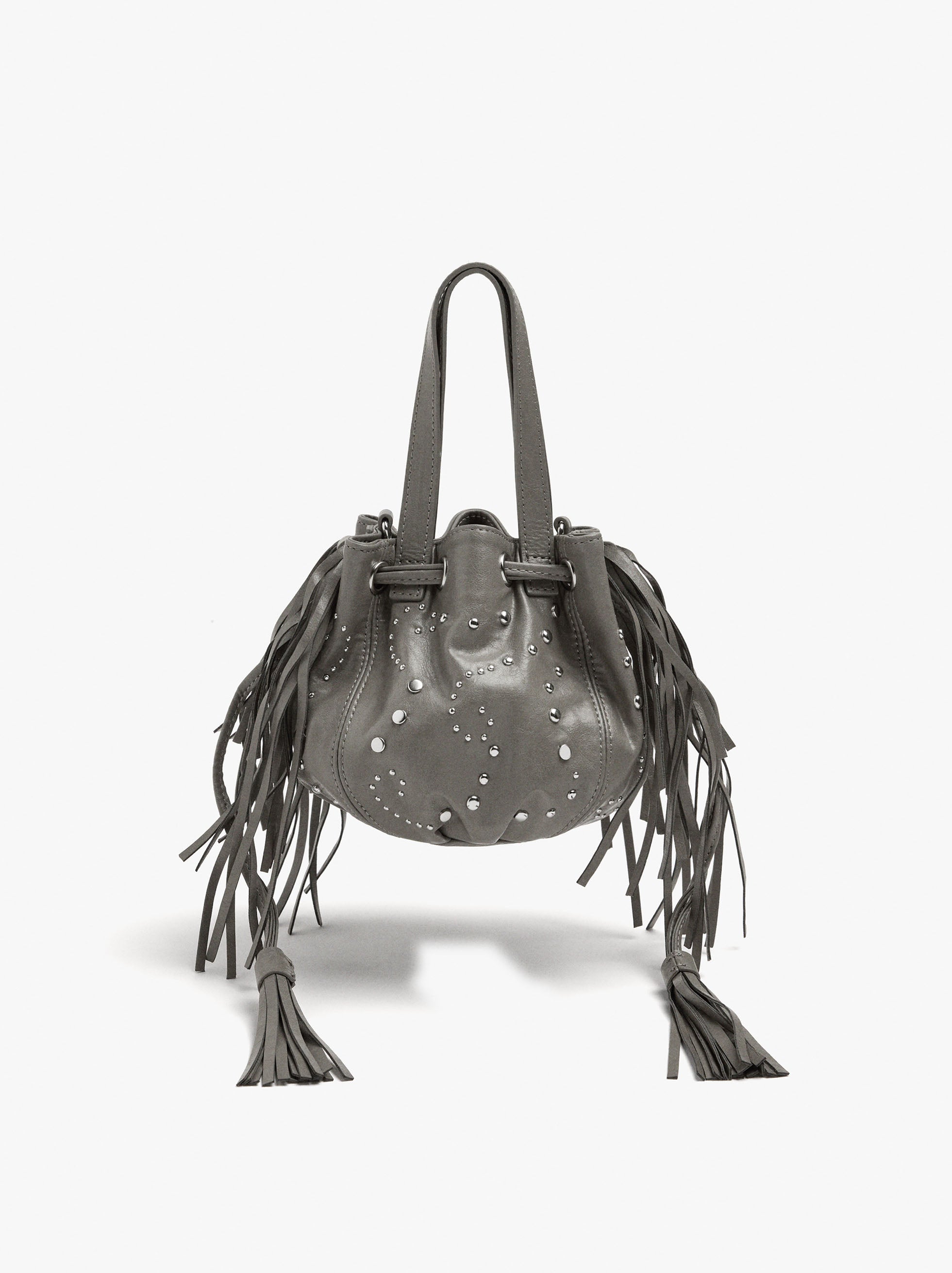 Bolso Bombonera Con Tachuelas Y Flecos Laterales