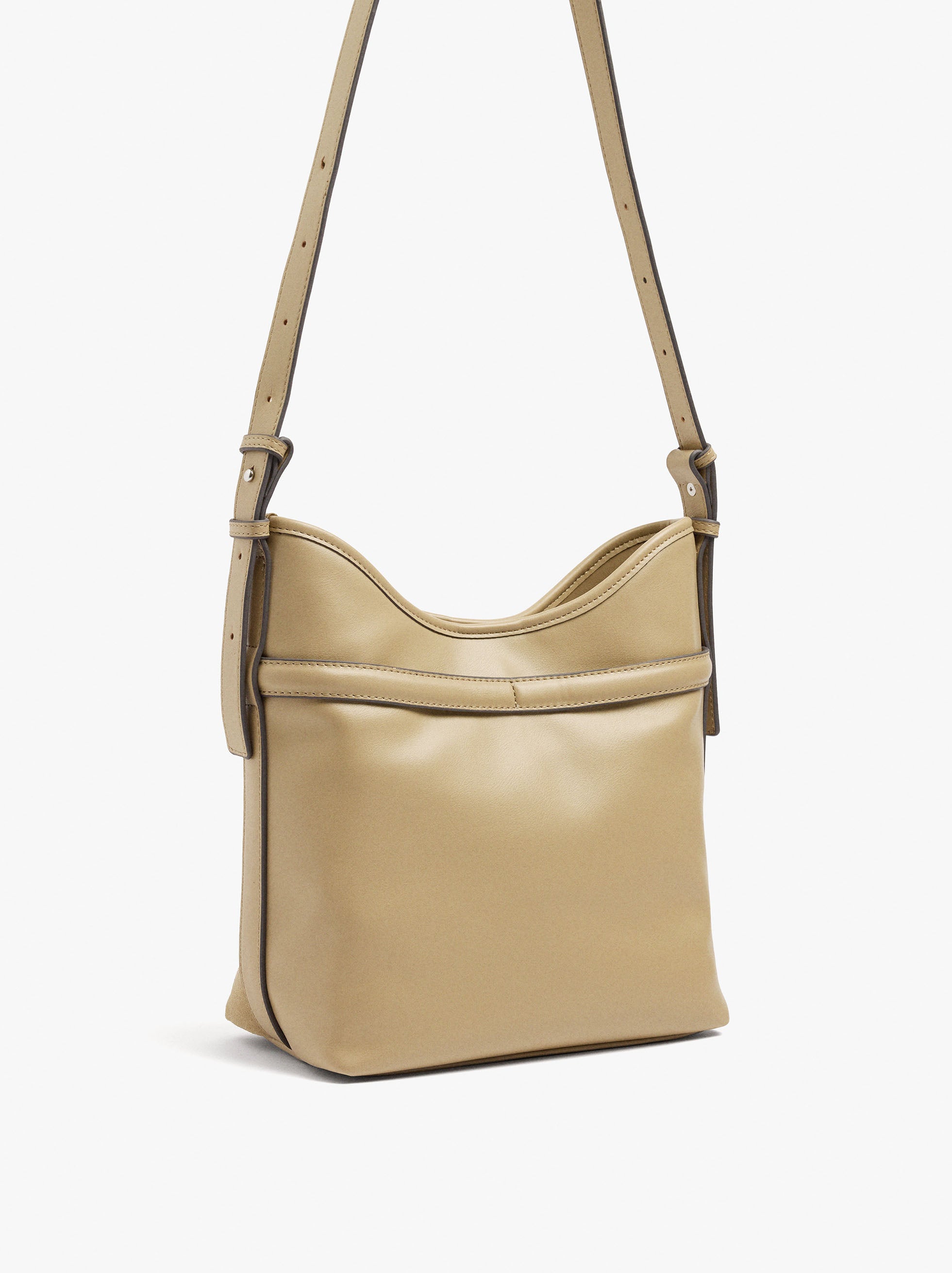 Bolso De Hombro Detalles De Piel Con Cinturón