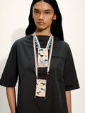 Collar Con Bolsillo De Abalorios Y Cascabeles