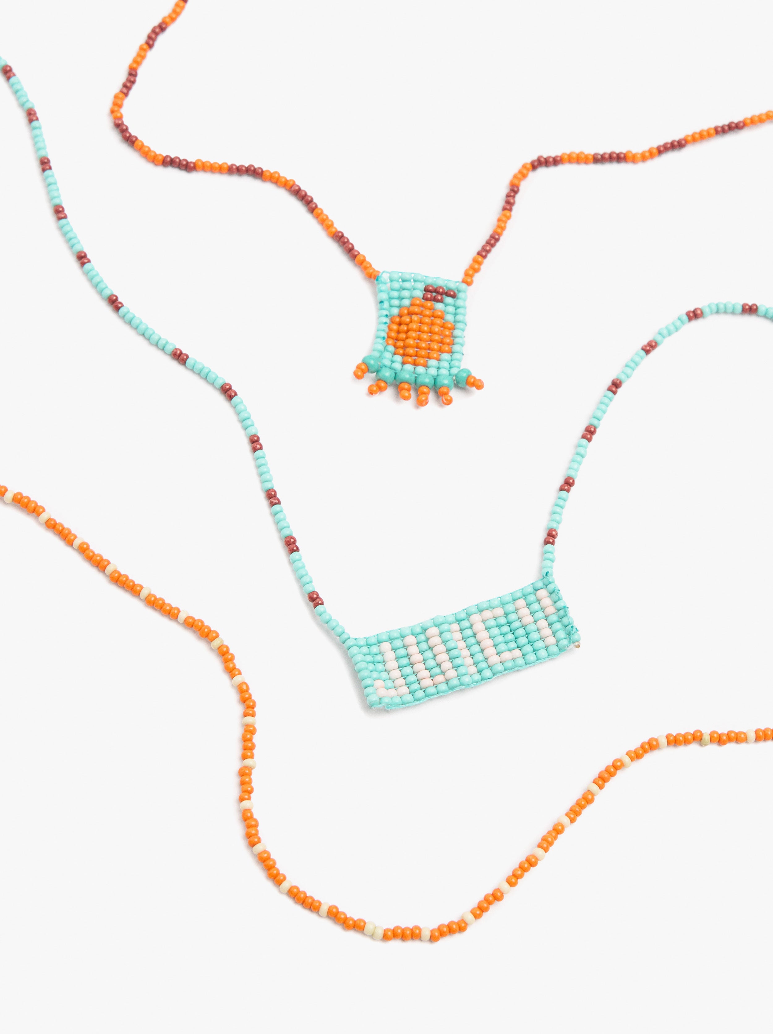 Set De Collares Con Abalorios De Vidrio