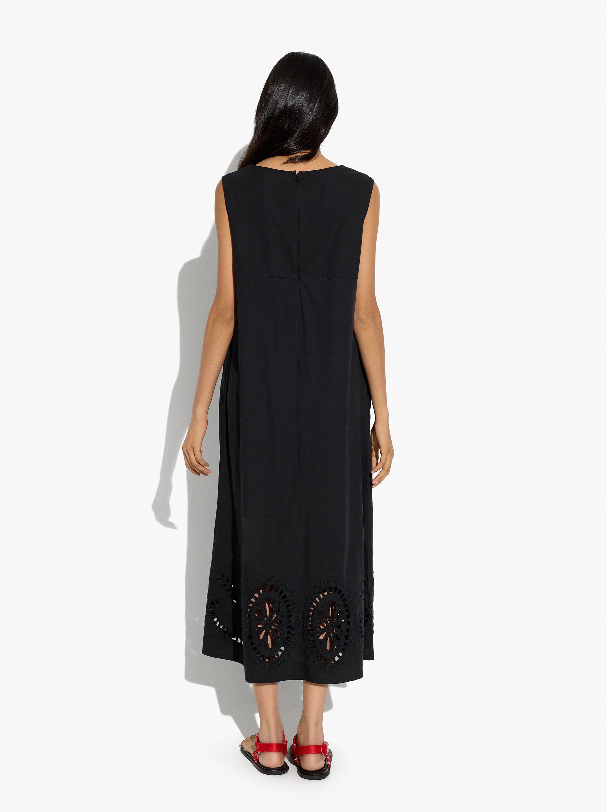 Vestido Midi Bordado Perforado 100% Algodón
