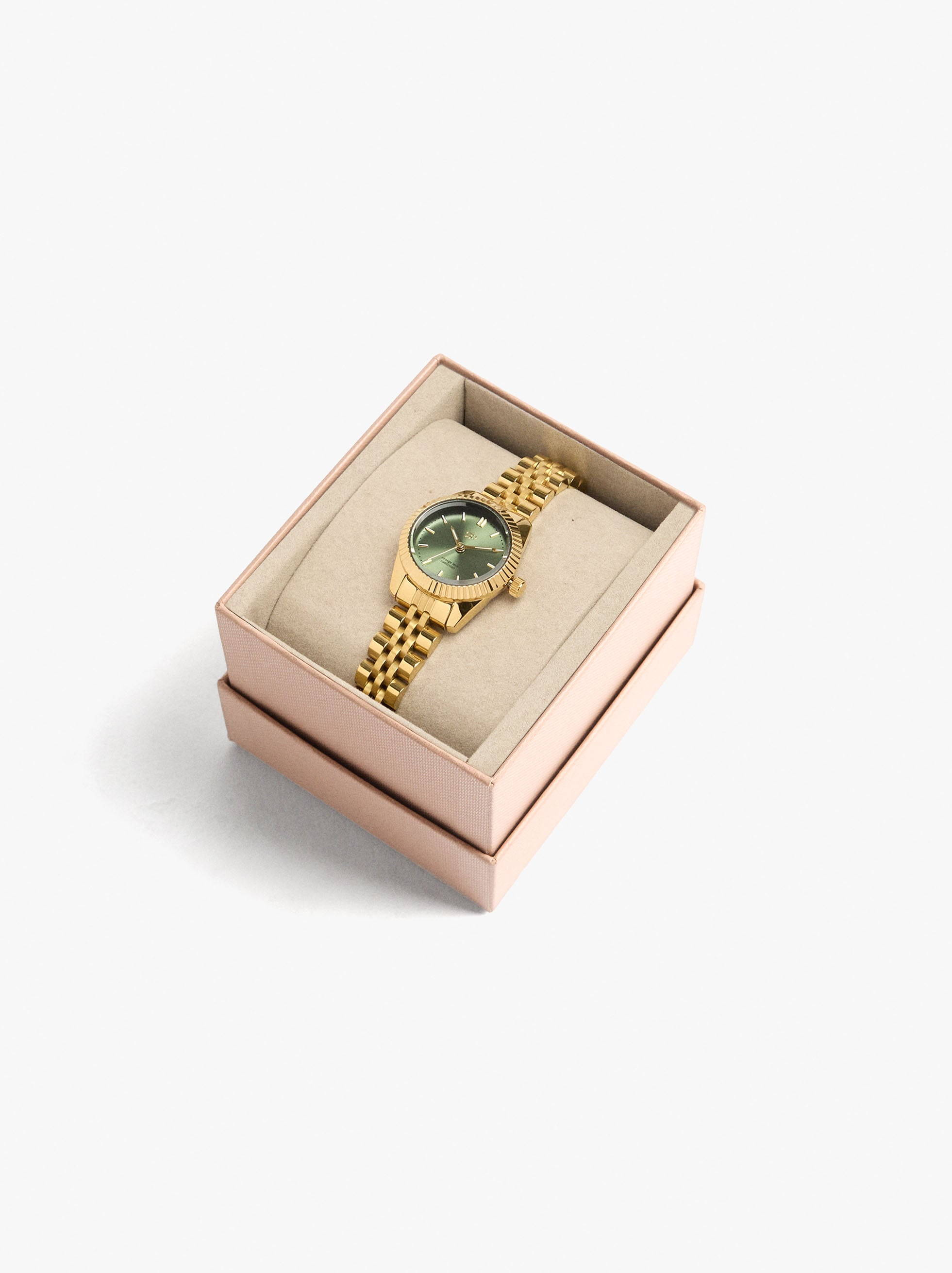 Reloj Redondo Con Pulsera De Acero Inoxidable