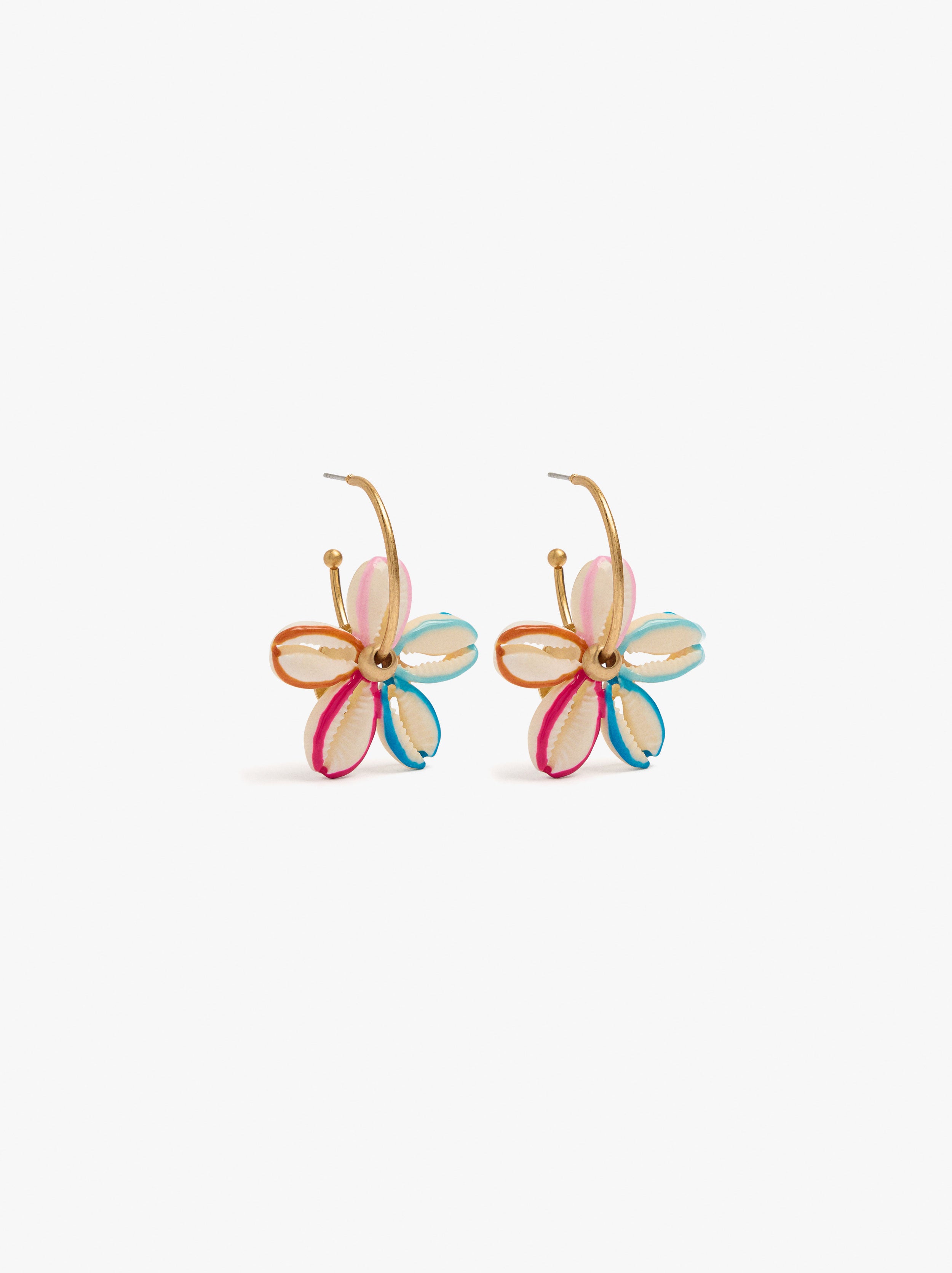 Aros Abiertos Con Flor De Conchas