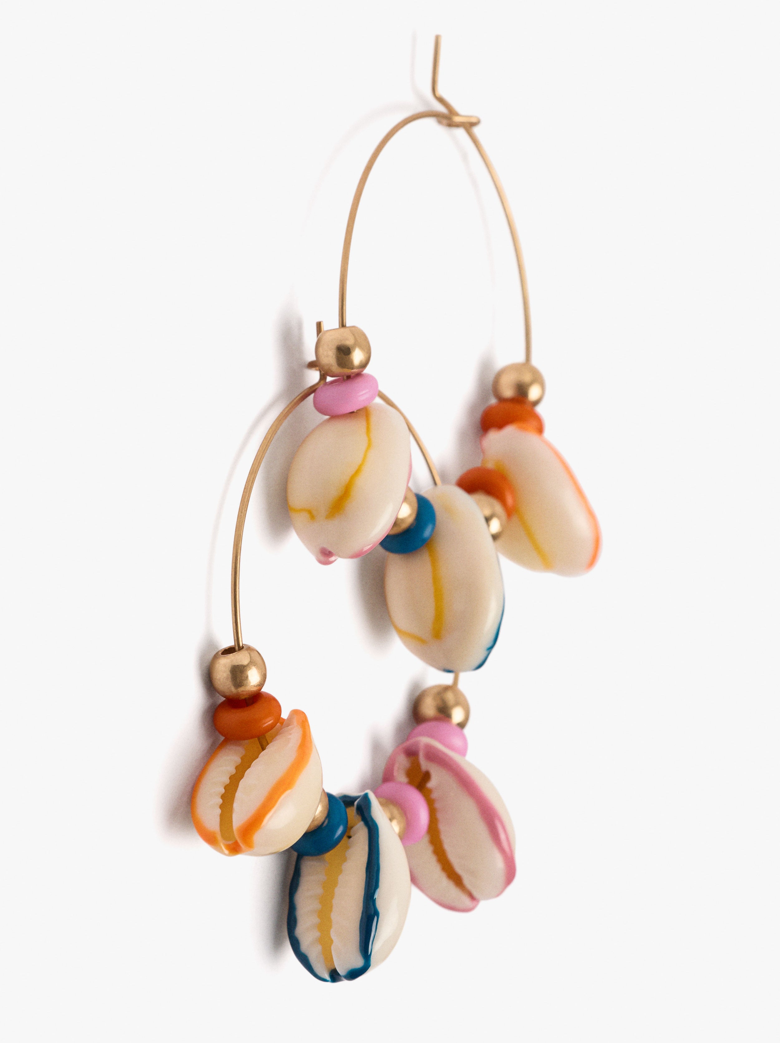Aros Con Conchas Esmalte Multicolor