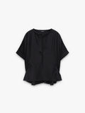 Blusa Lisa Con Fruncidos