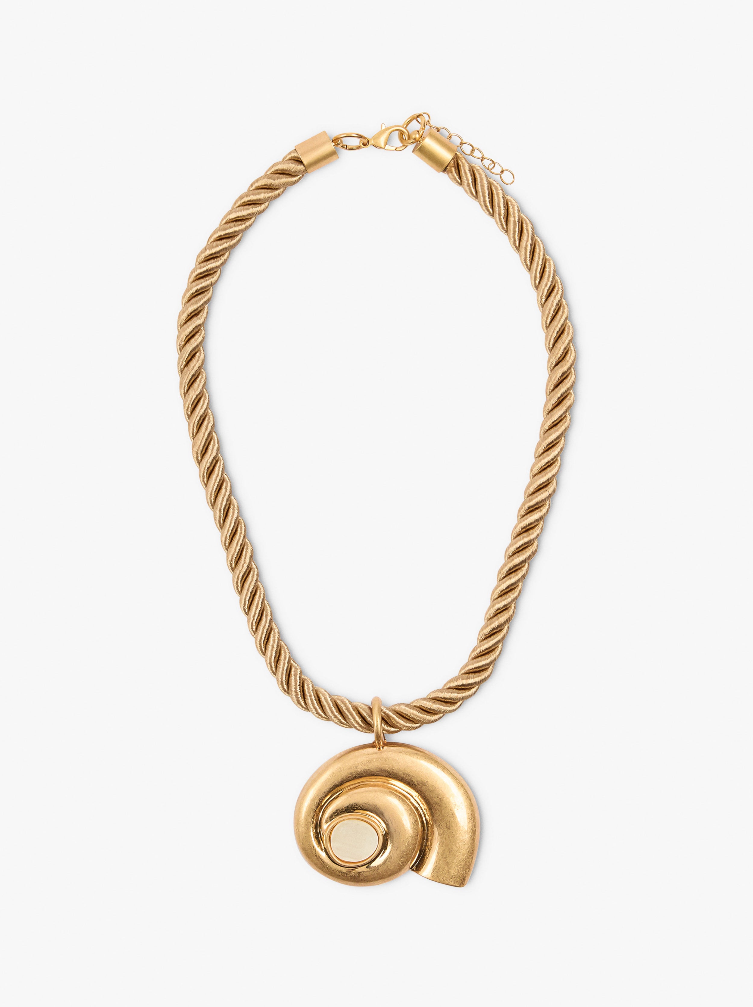 Collar Con Cordón Caracol Espiral