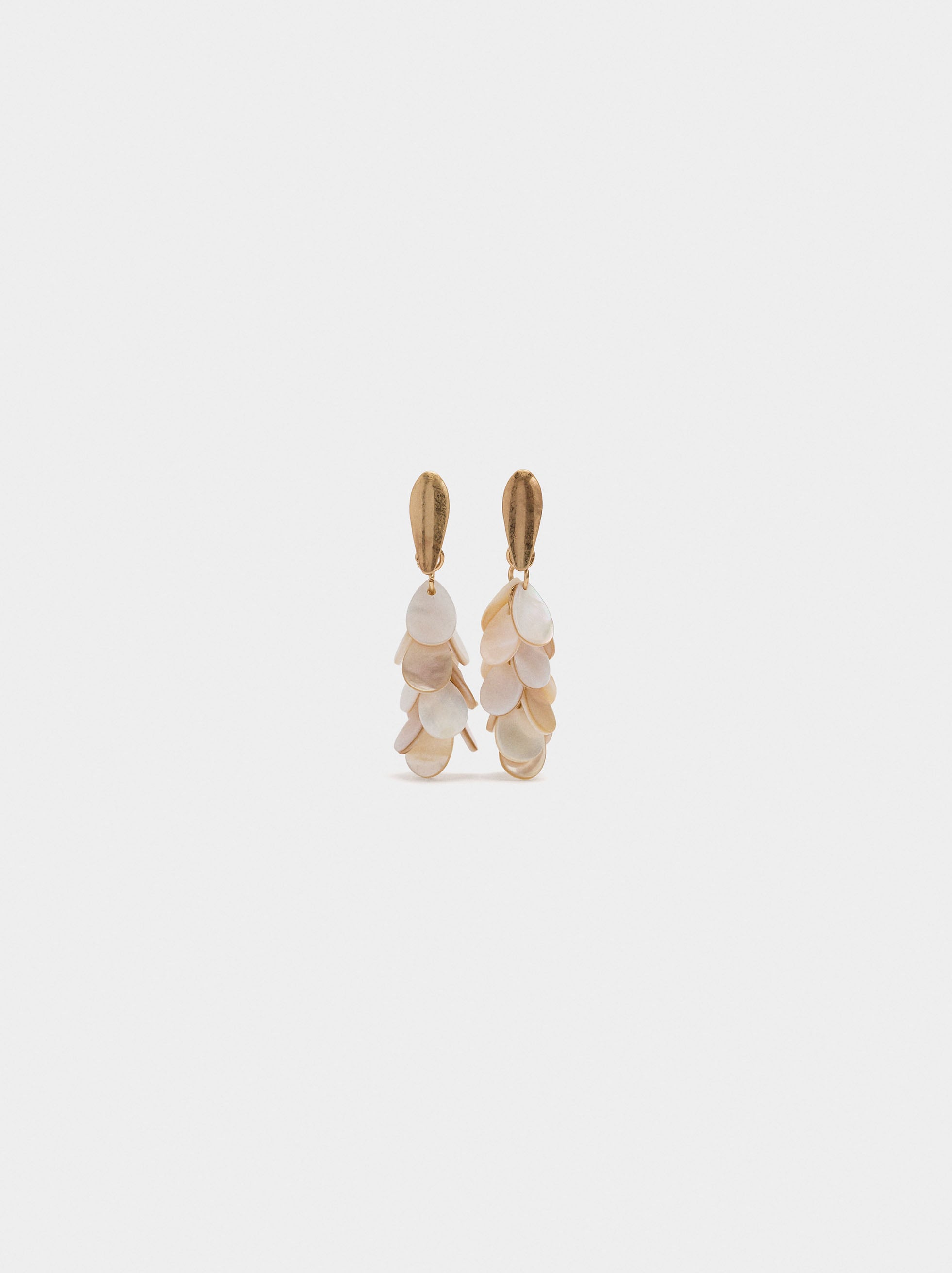 Pendientes Largos Con Conchas