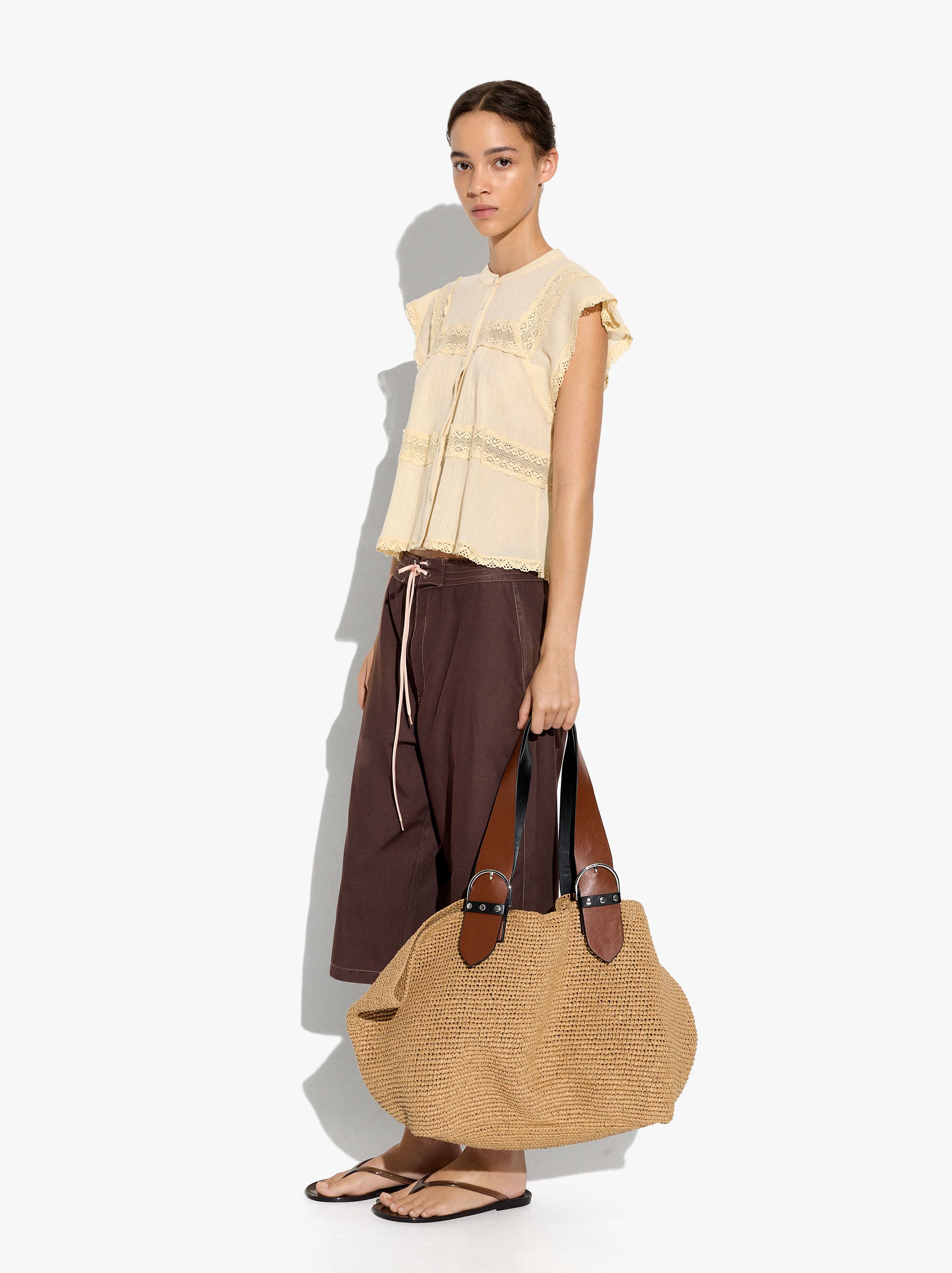 Blusa Con Detalles De Croché 100% Algodón