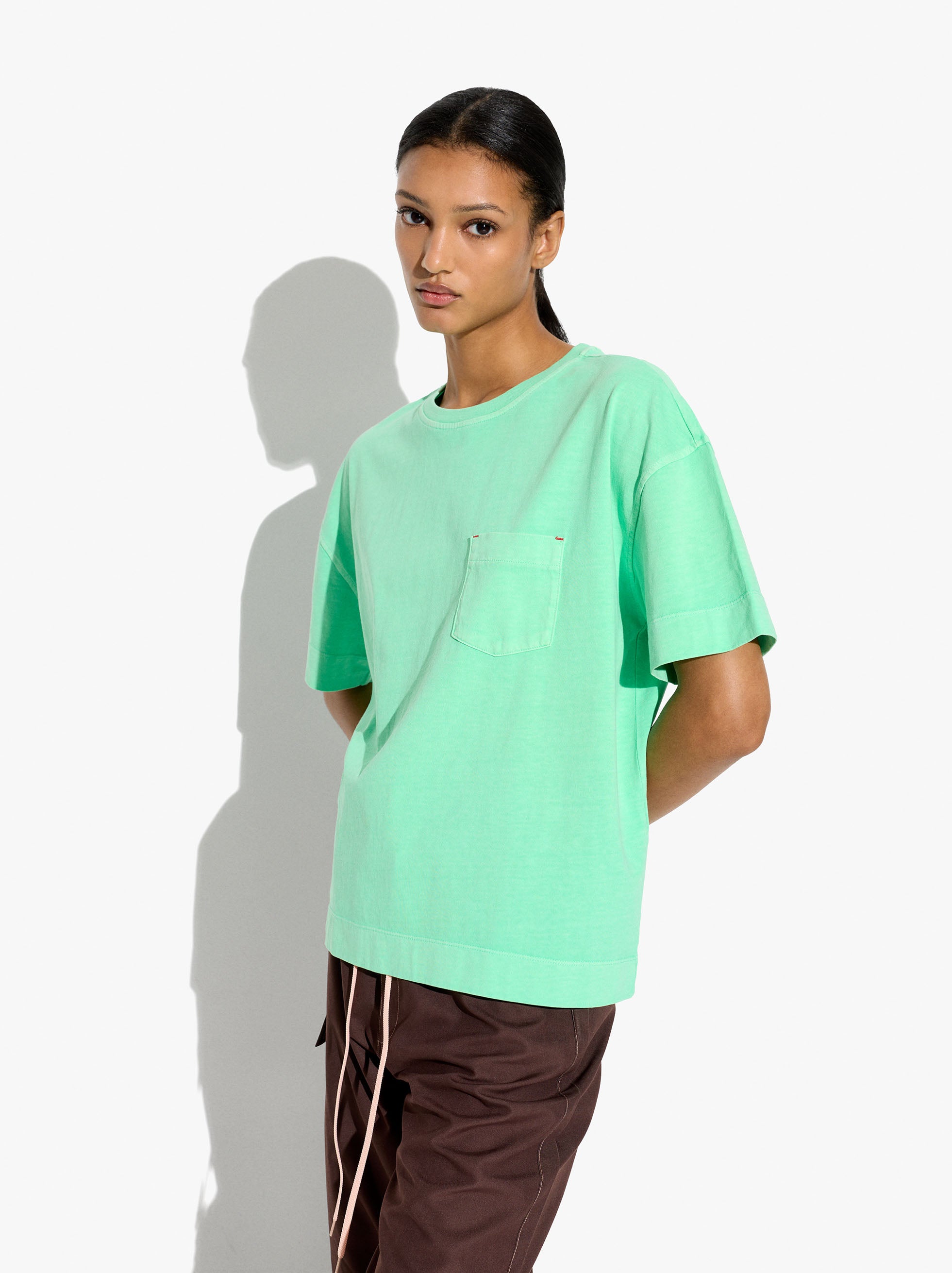 Camiseta Lisa Con Bolsillo 100% Algodón