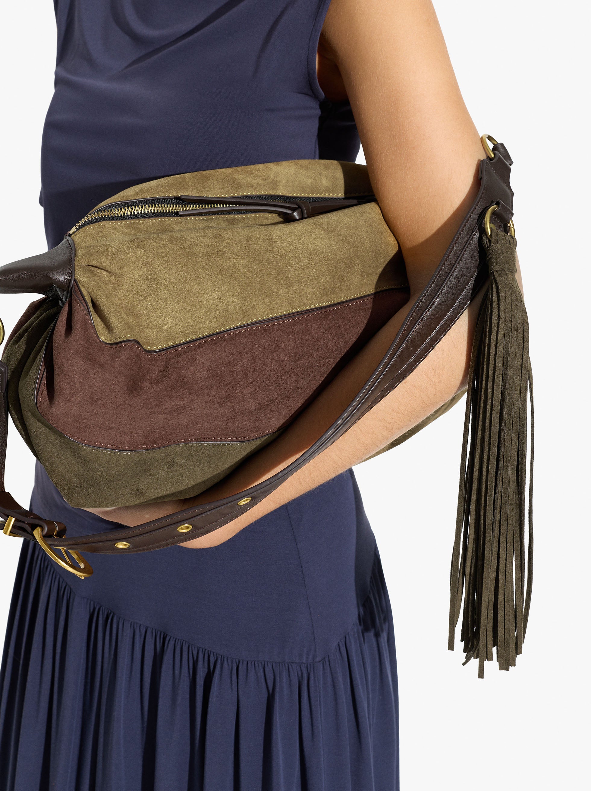 Bolso De Hombro Efecto Piel Con Flecos