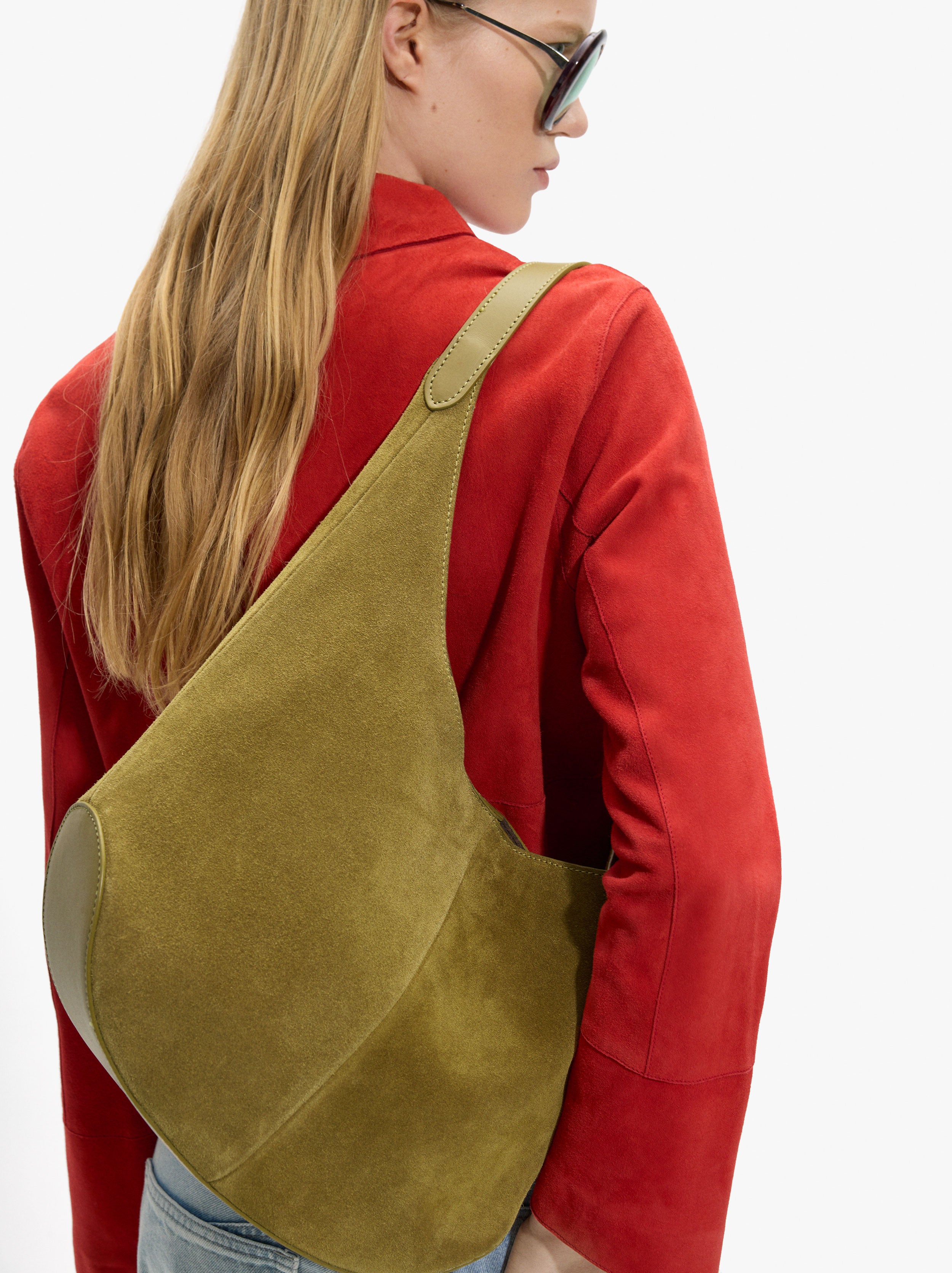 Bolso De Piel Redondeado Con Bolsa Removible