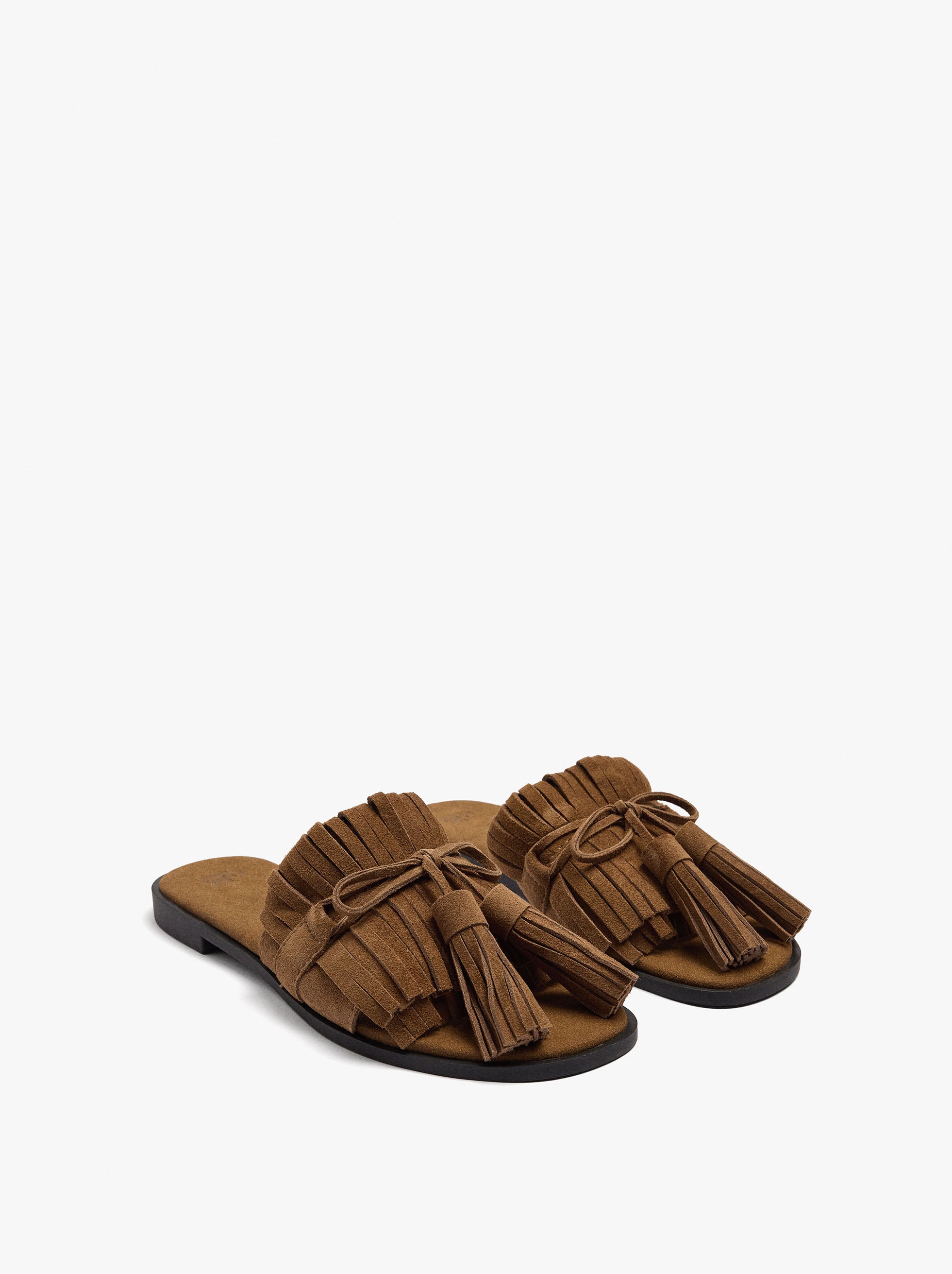 Sandalias Planas De Piel Con Flecos Y Borlas