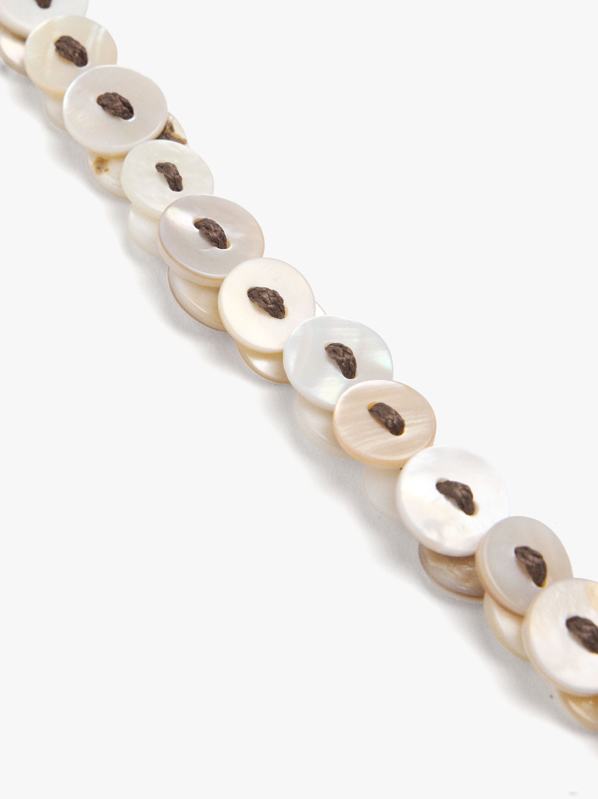 Collar Multivoltas Con Conchas